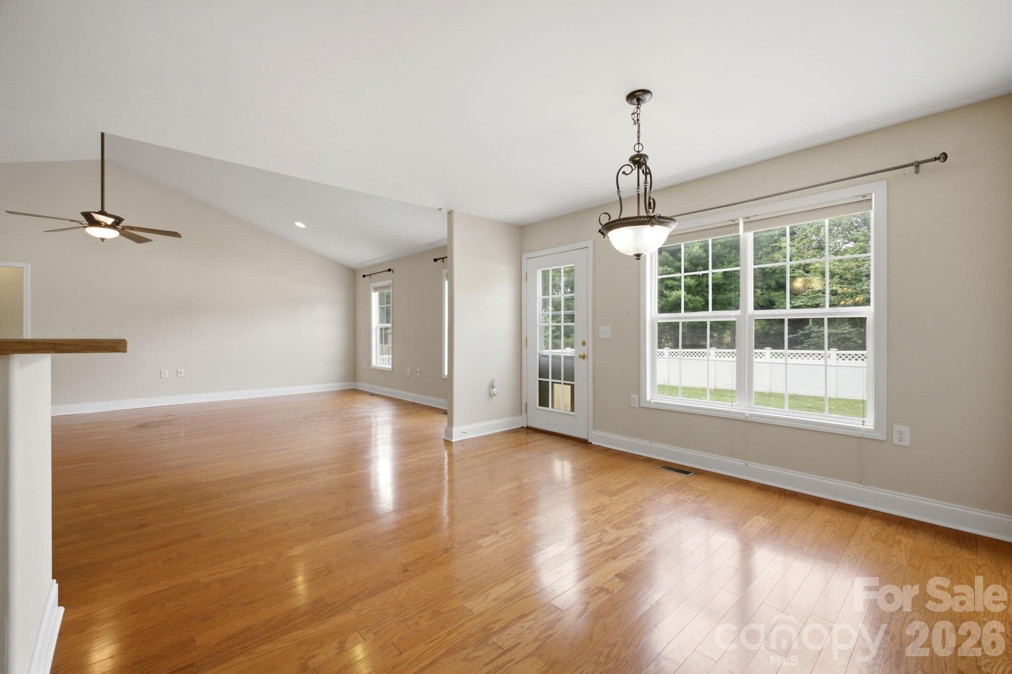 Breakfast Area - 210 Jane Sowers Road, Statesville