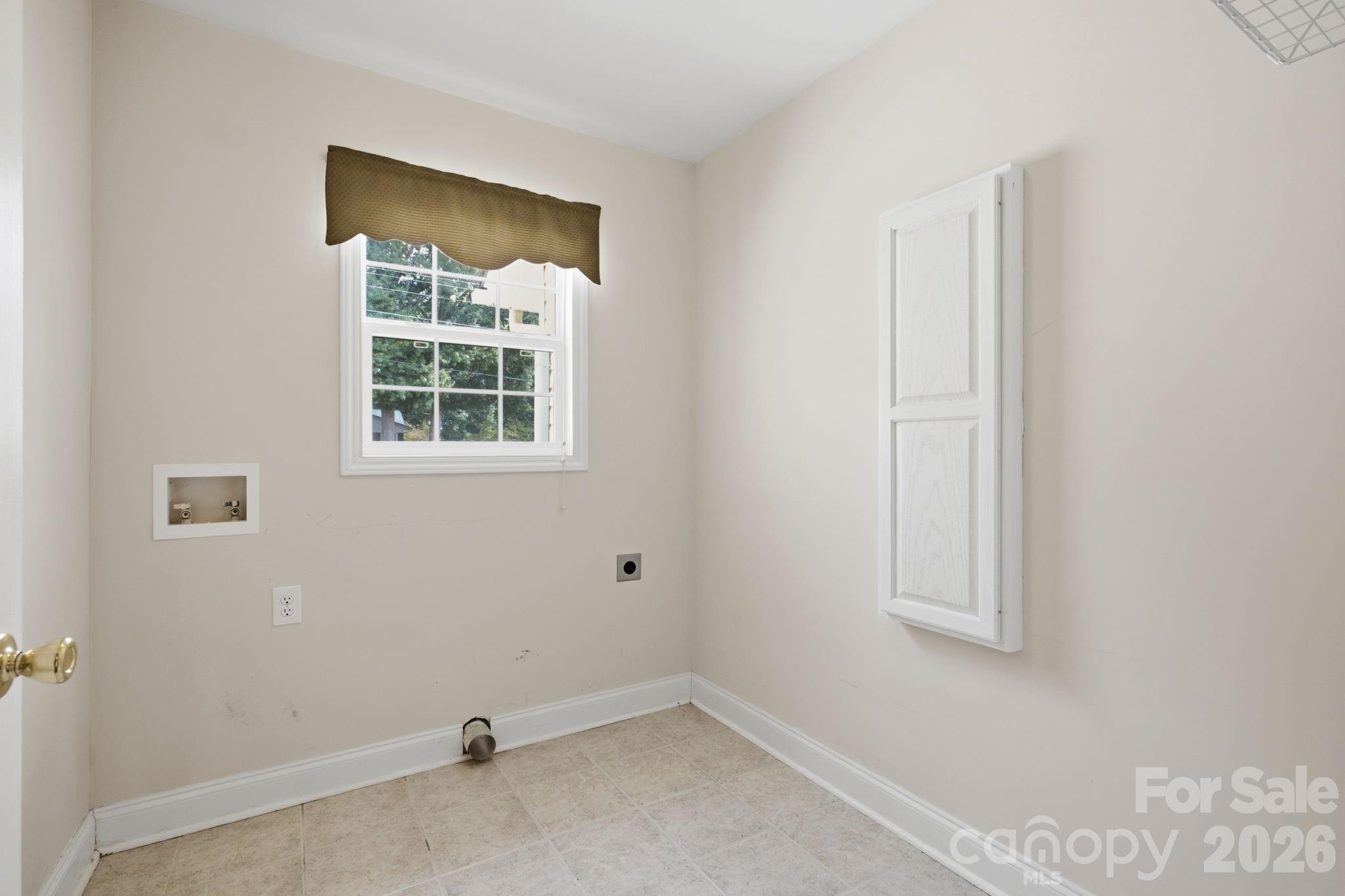Laundry Room - 210 Jane Sowers Road, Statesville