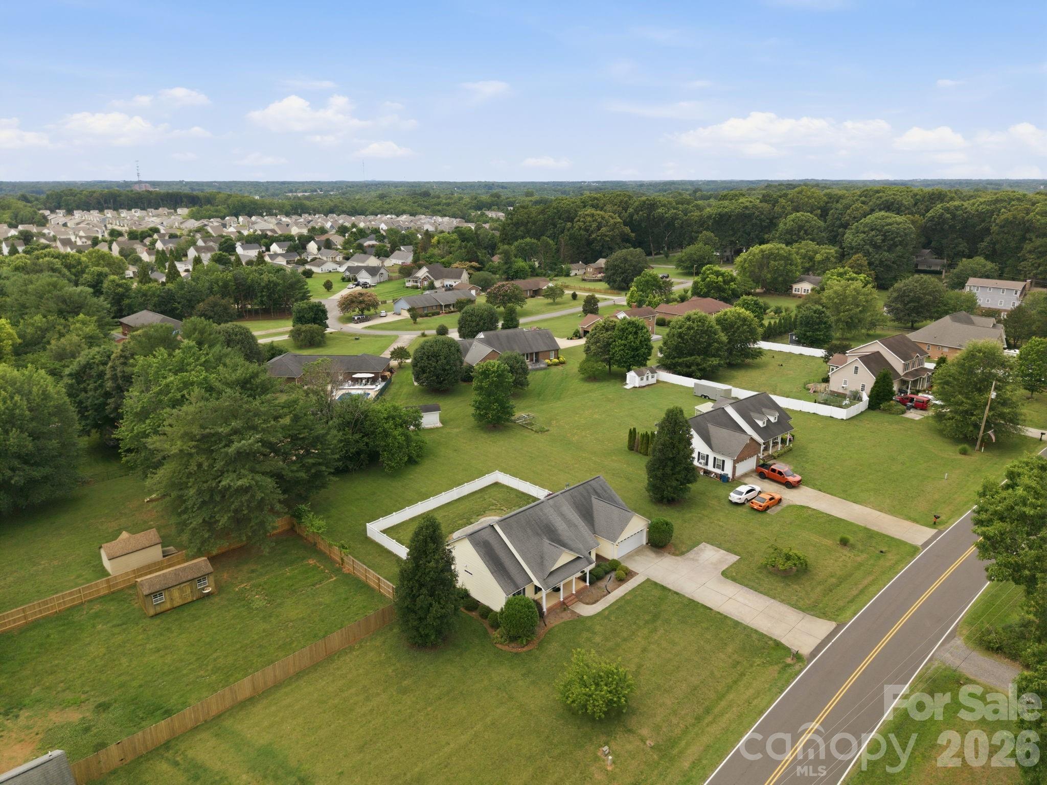 Aerial view - 210 Jane Sowers Road, Statesville