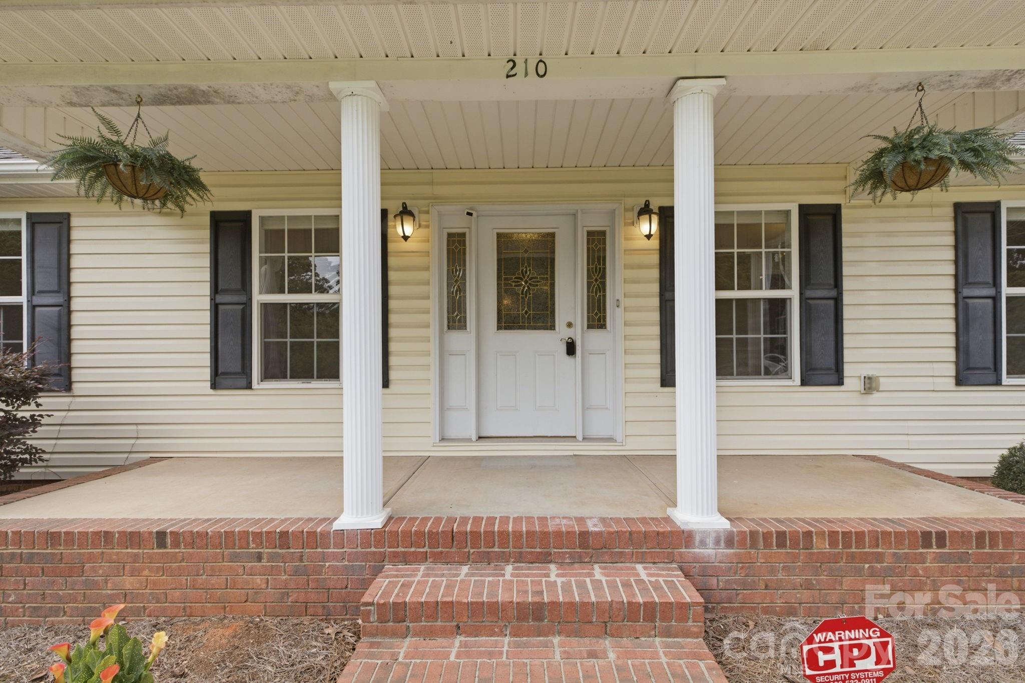 Front porch - 210 Jane Sowers Road, Statesville