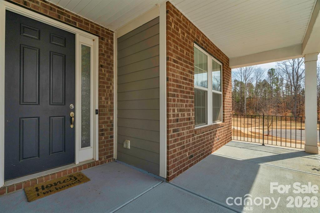 Single Family Residence at 930 Parkland Place NW, Concord, photo 3 of 44