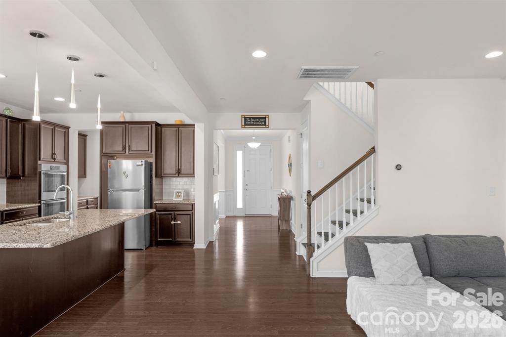 Single Family Residence at 930 Parkland Place NW, Concord, photo 5 of 44