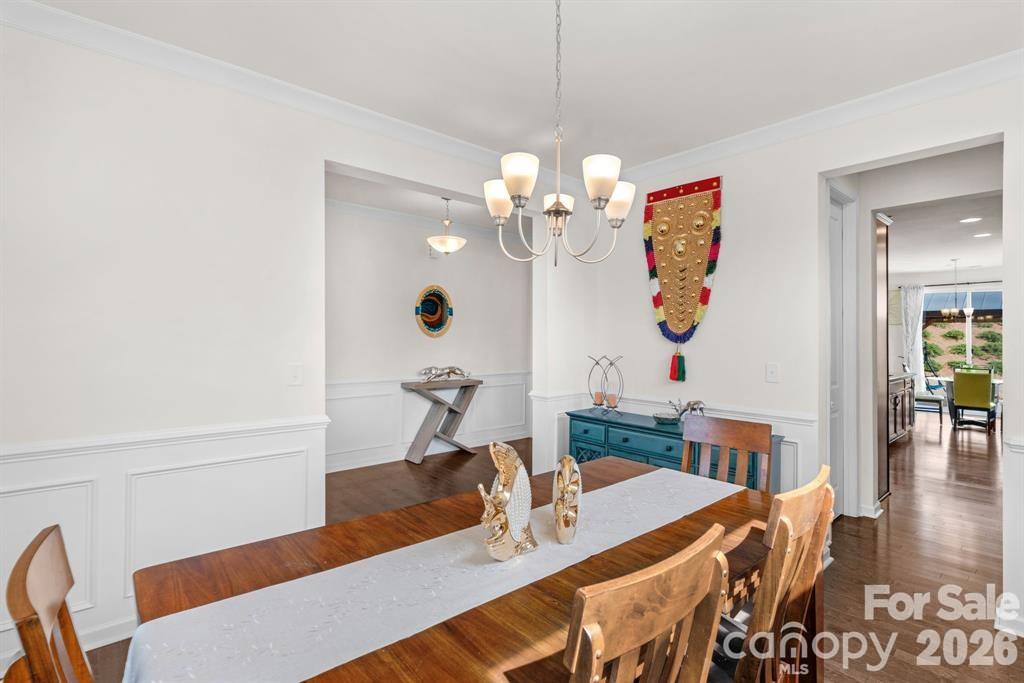 Single Family Residence at 930 Parkland Place NW, Concord, photo 6 of 44