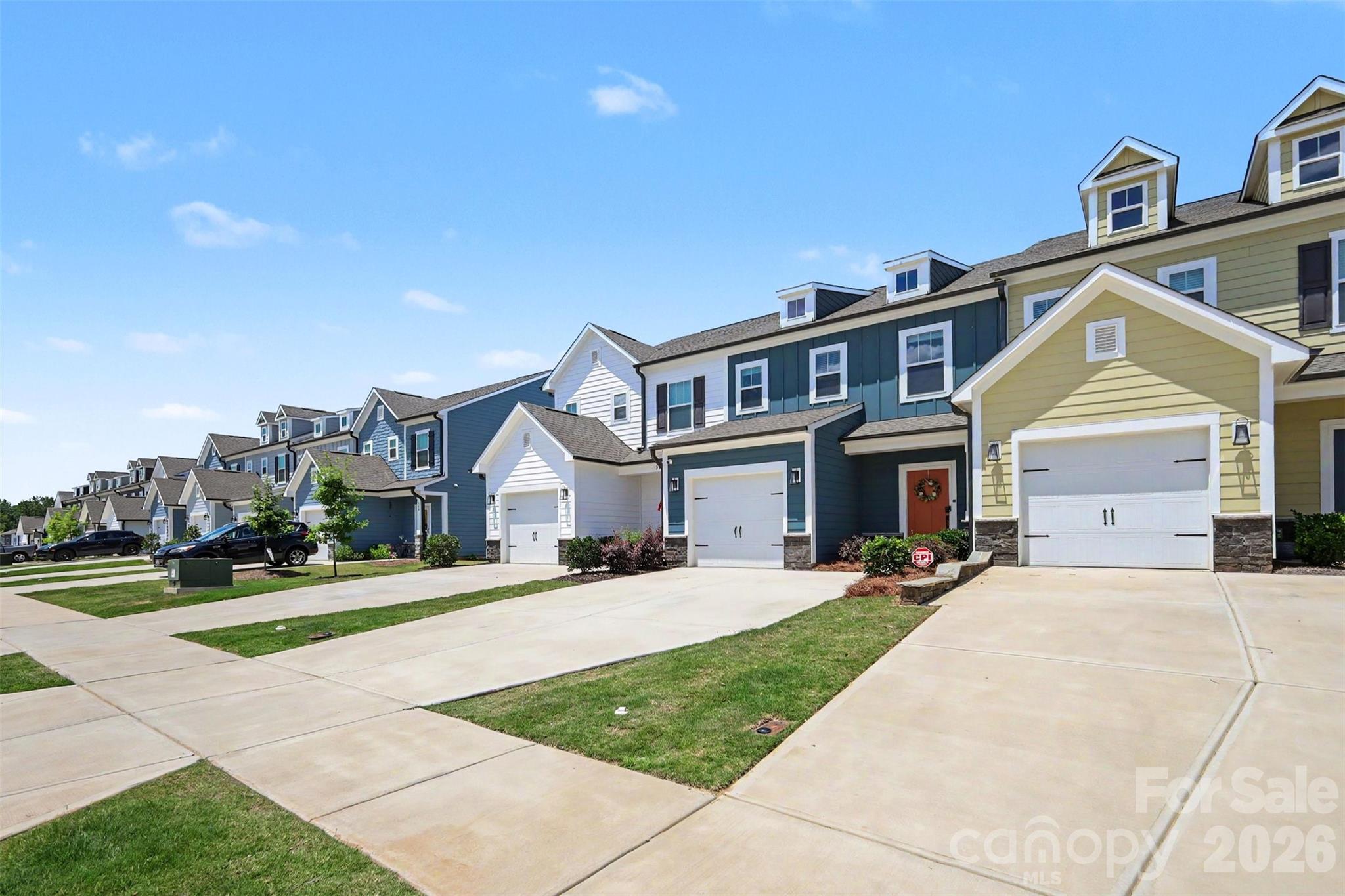 Townhouse at 334 Drawbar Drive, Clover, photo 21 of 23