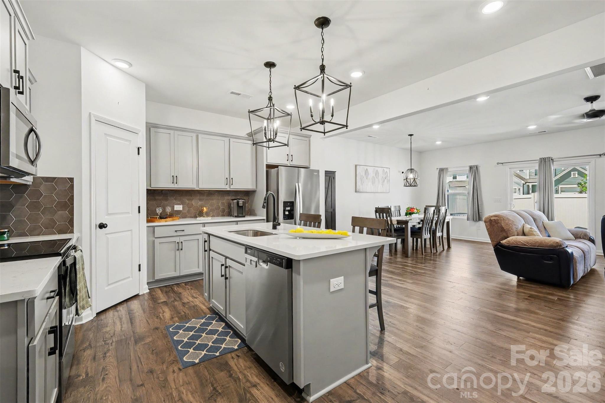 Townhouse at 334 Drawbar Drive, Clover, photo 4 of 23