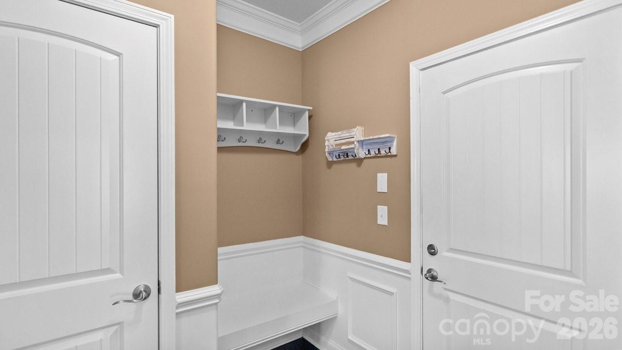 Mudroom Off Garage - 16032 Loch Raven Road, Huntersville
