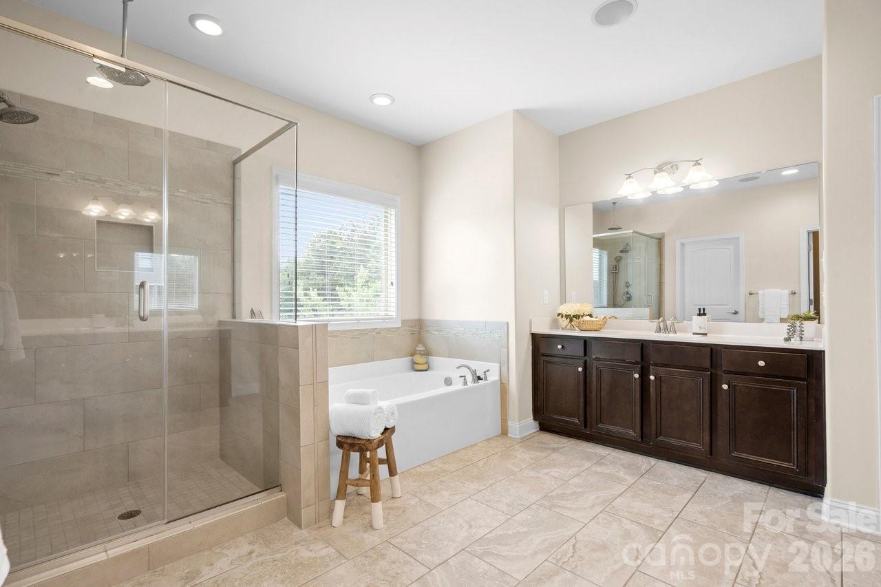 Double Sink Vanity In Primary Suite - 16032 Loch Raven Road, Huntersville
