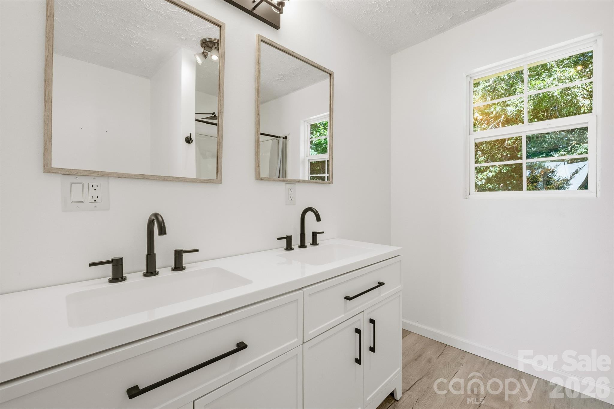 Single Family Residence at 547 Pea Ridge Street, Morganton, photo 25 of 39
