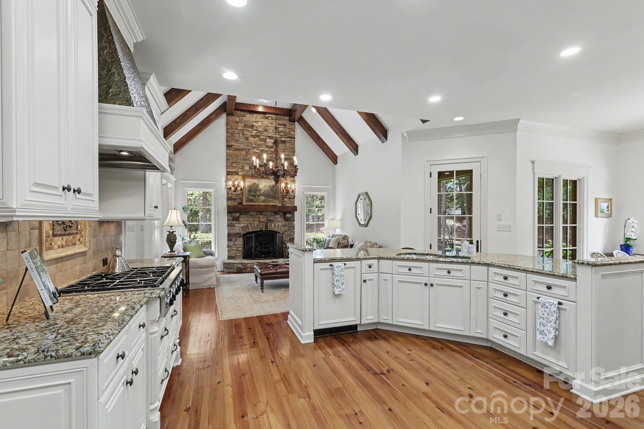 Single Family Residence at 508 Hideaway Ridge Court, Matthews, photo 19 of 47