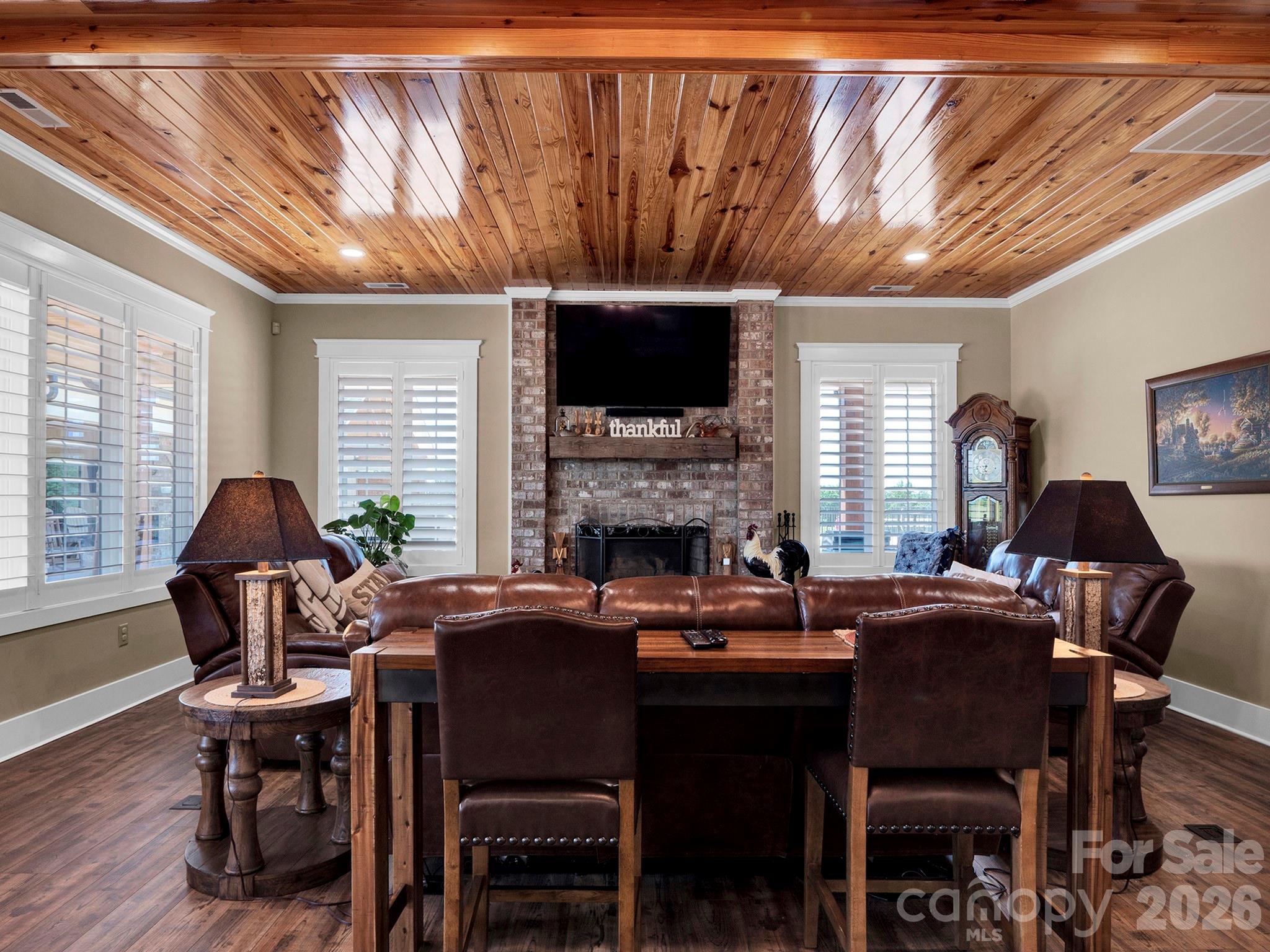 Living Room - 4030 Union Church Road, Peachland