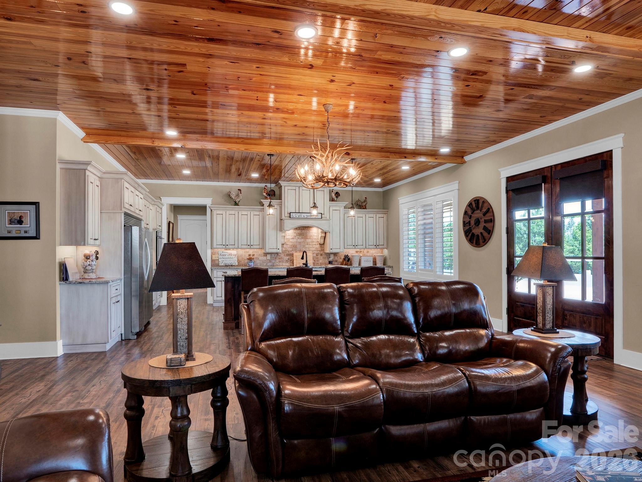 Living Room/Kitchen - 4030 Union Church Road, Peachland