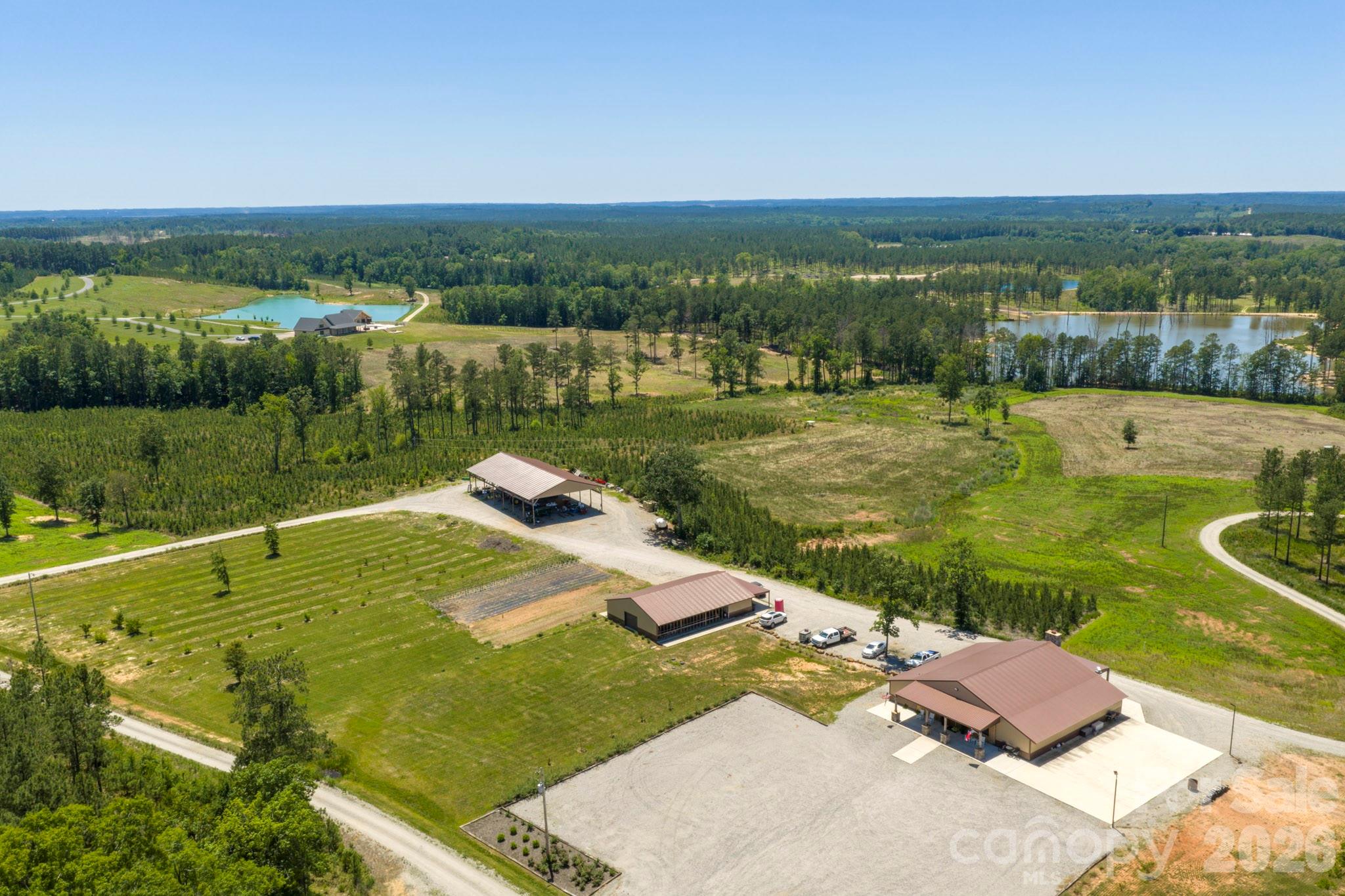 Lodge, Storage Shed & Pole Barn - 4030 Union Church Road, Peachland