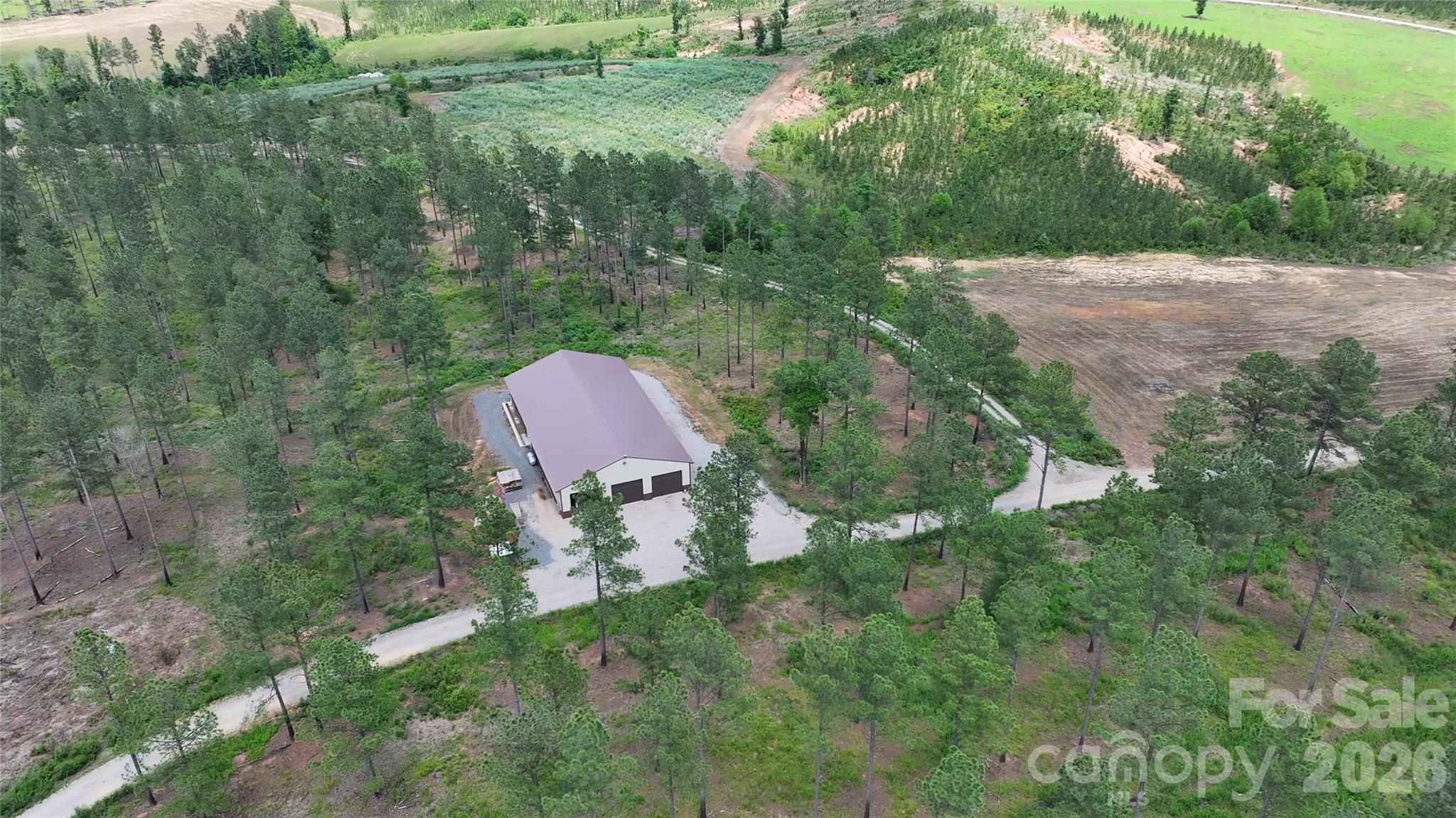 Storage Shed & Dog Kennel - 4030 Union Church Road, Peachland