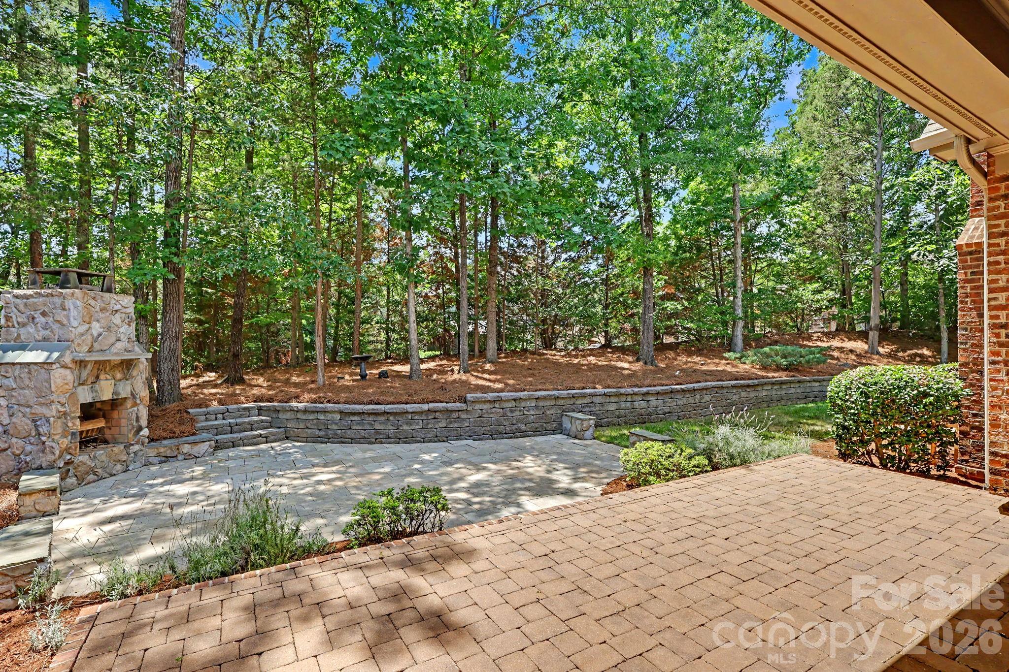 Single Family Residence at 508 Hideaway Ridge Court, Matthews, photo 39 of 47
