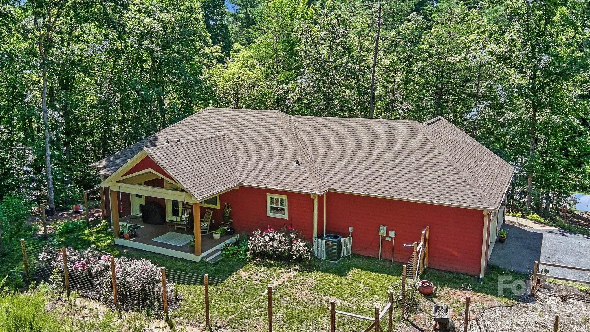 Single Family Residence at 1241 Hayes Road, Columbus, photo 28 of 31