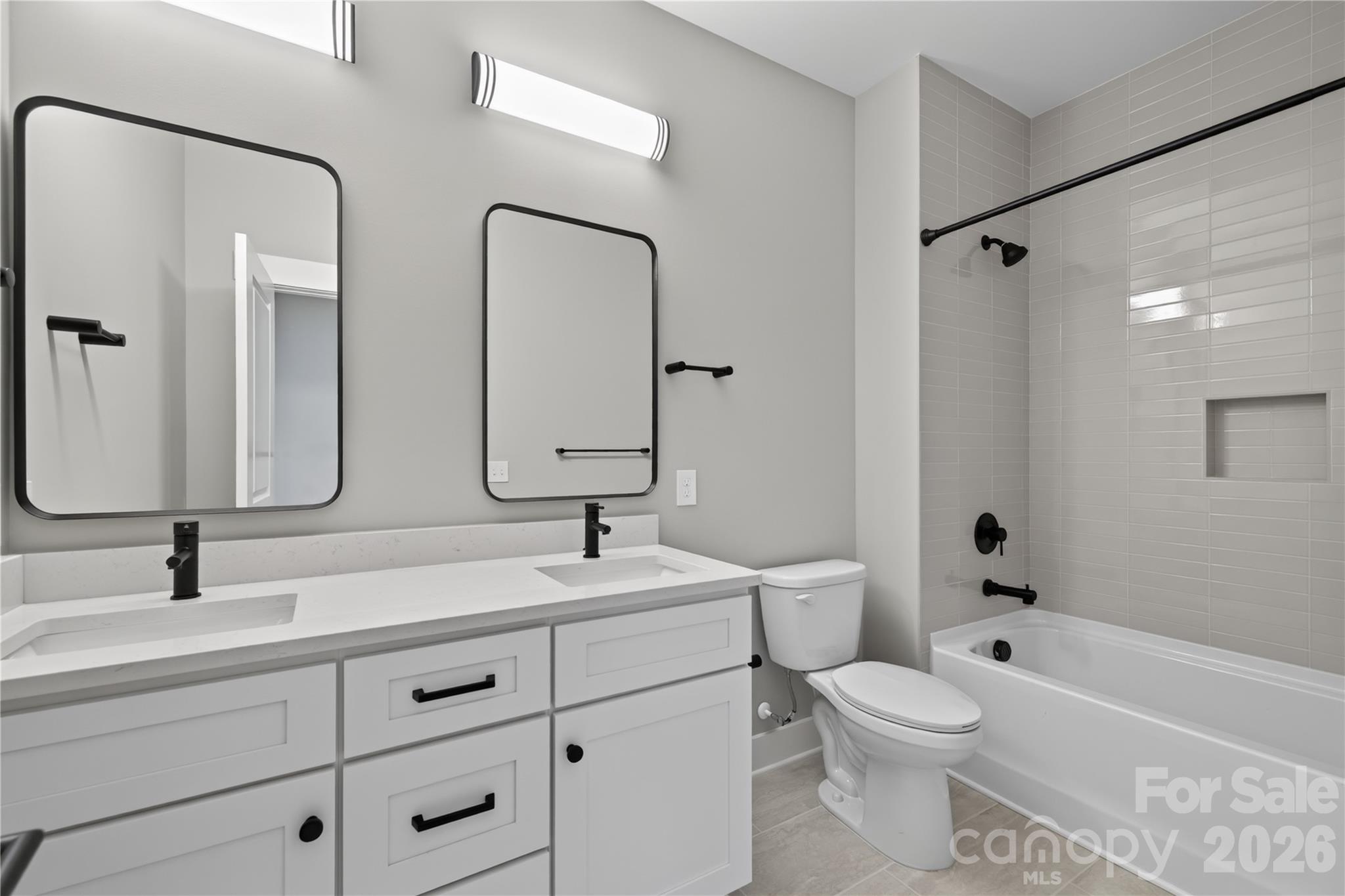 Single Family Residence at 3875 12th Street Court NE, Hickory, photo 24 of 42