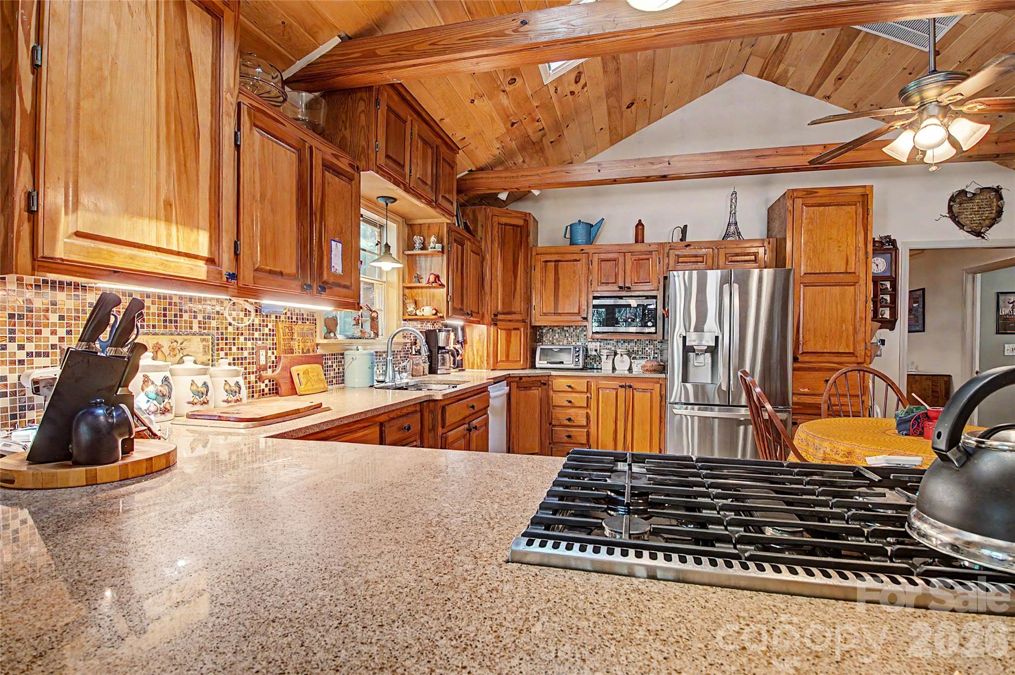 Single Family Residence at 76 Winsome Trail, Hendersonville, photo 15 of 48