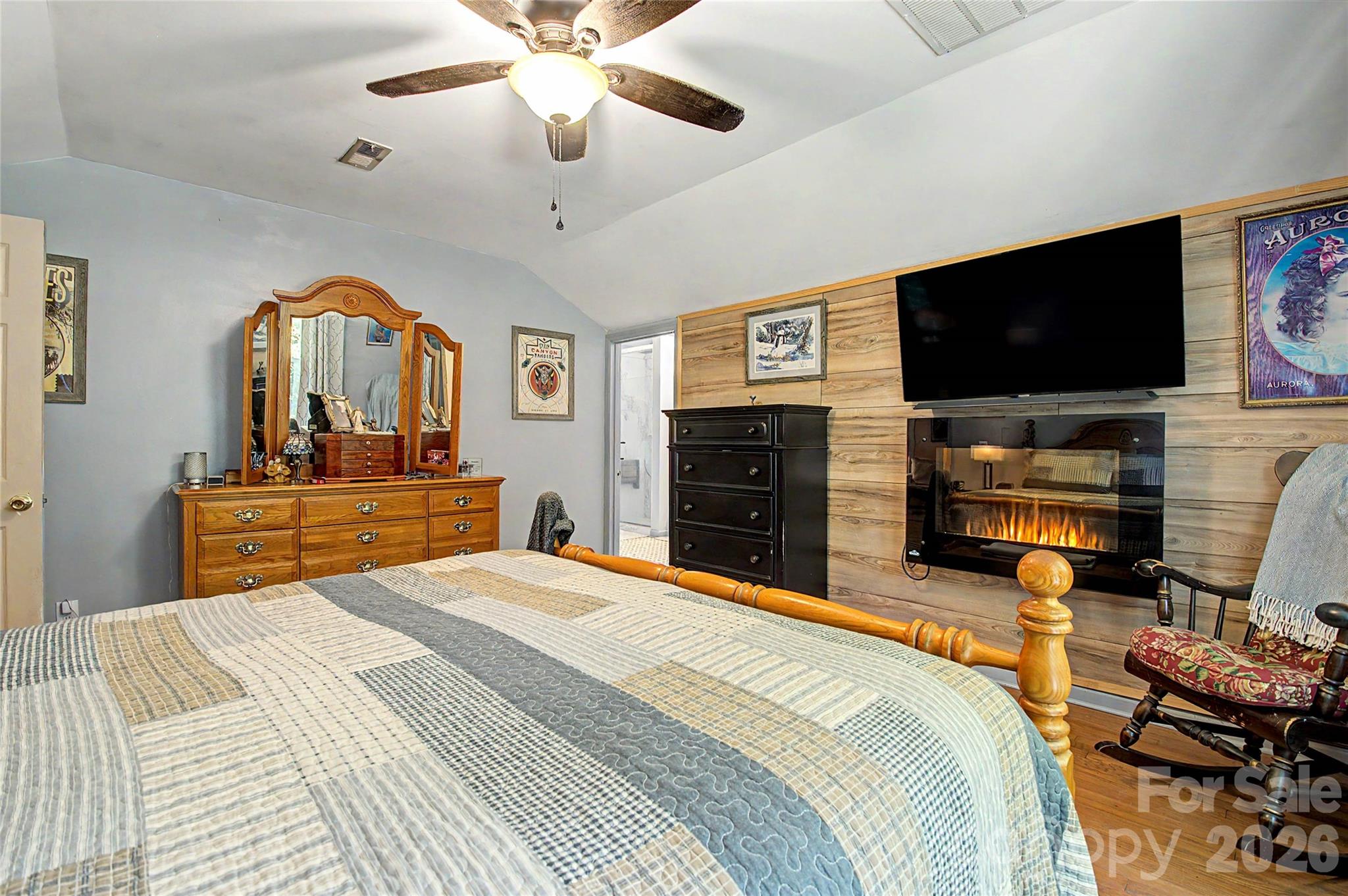 Single Family Residence at 76 Winsome Trail, Hendersonville, photo 30 of 48