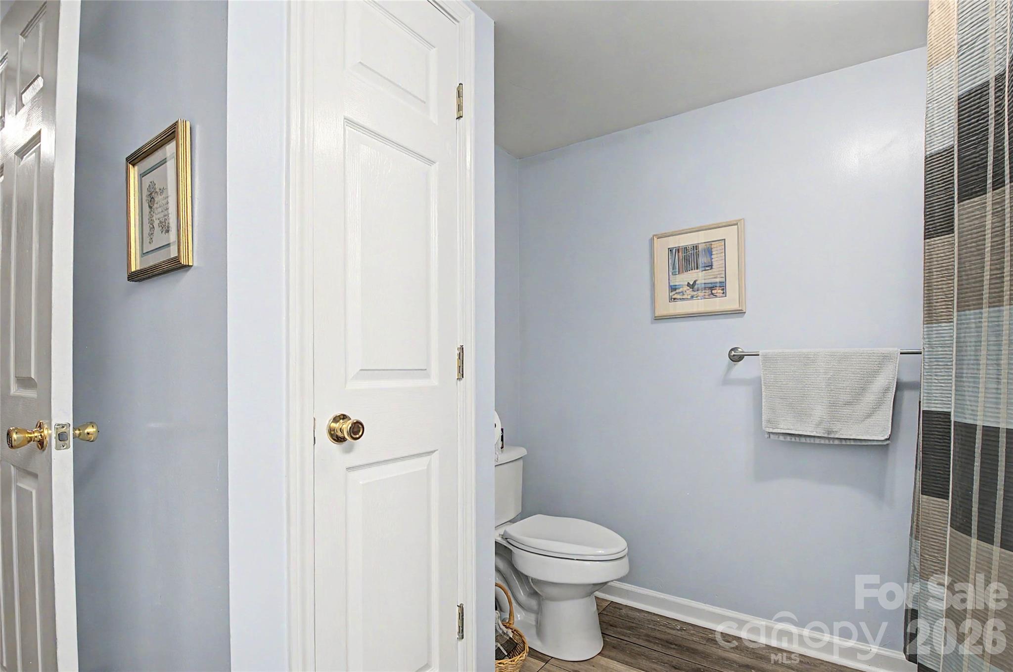 Single Family Residence at 76 Winsome Trail, Hendersonville, photo 38 of 48