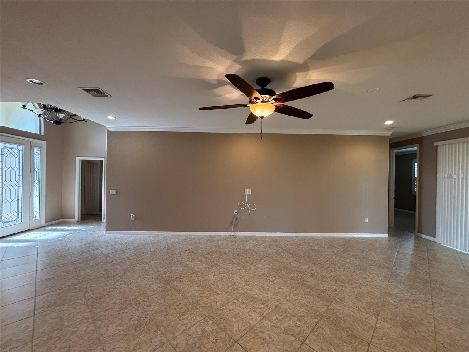Living Room - 4577 BACK NINE DR, WINTER HAVEN