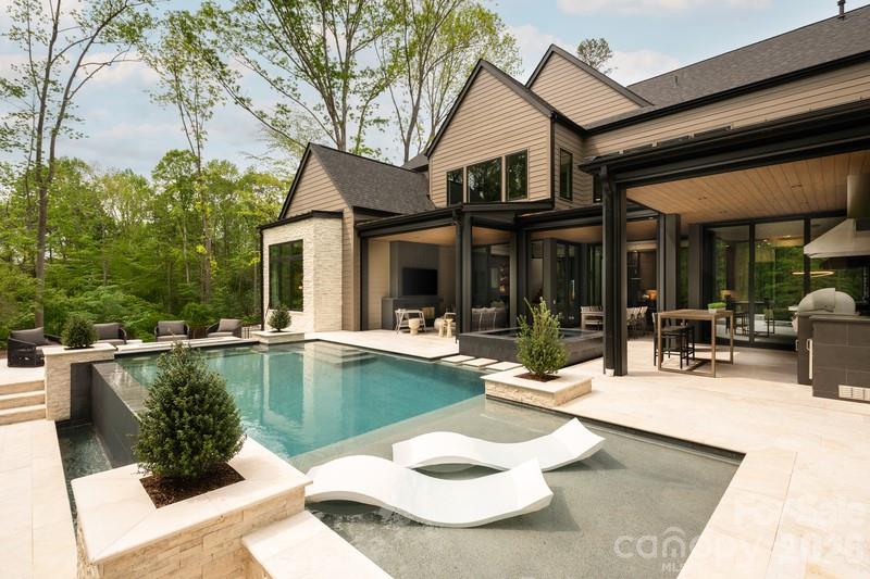 Single Family Residence at 907 Osprey Bluff Court, Belmont, photo 7 of 36