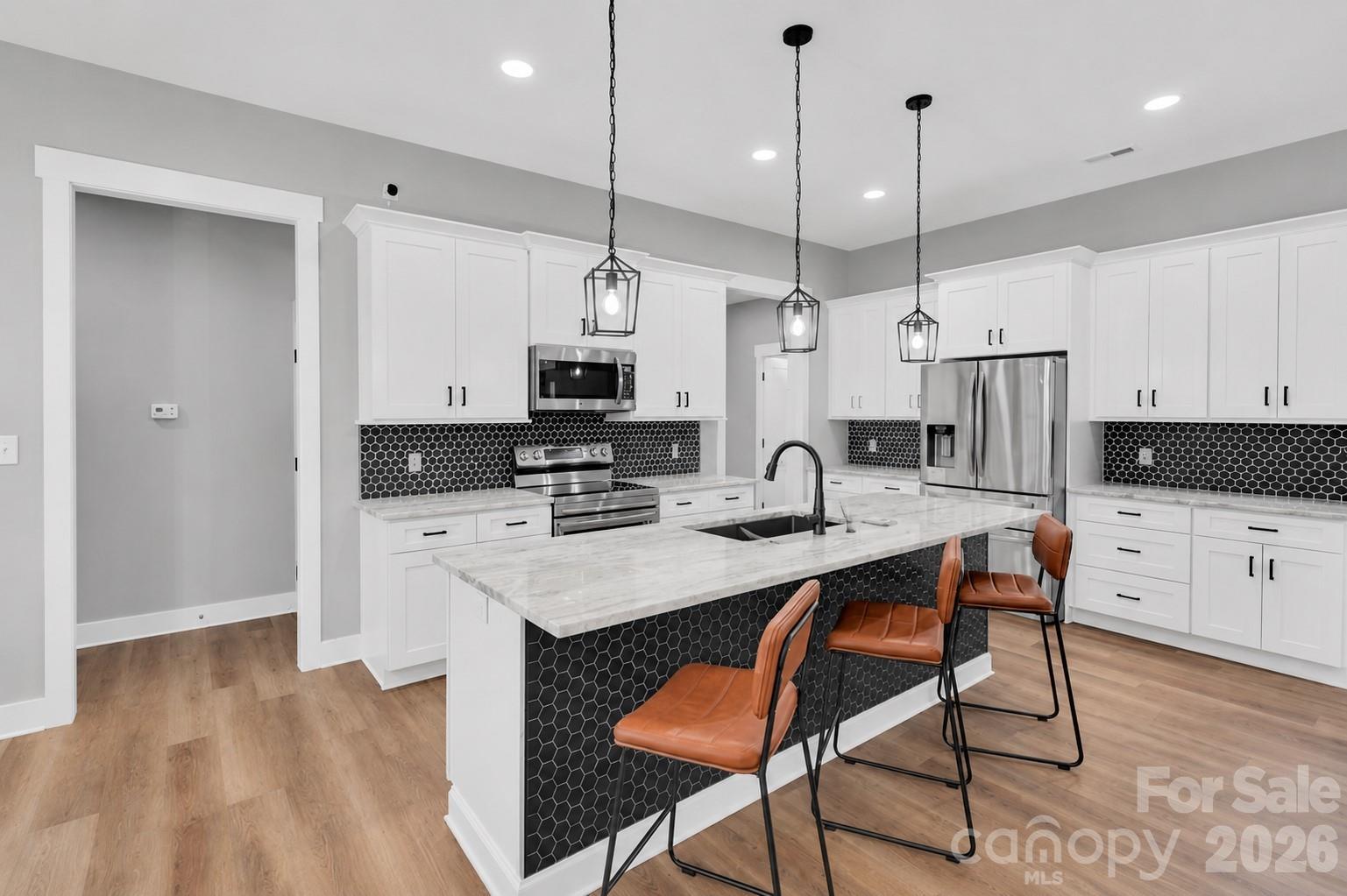 Single Family Residence at 2754 Emperor Street, Claremont, photo 8 of 27