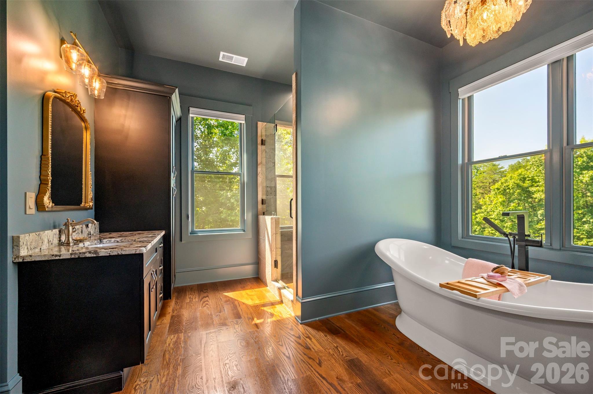 Single Family Residence at 398 Mapleton Lane, Columbus, photo 18 of 48
