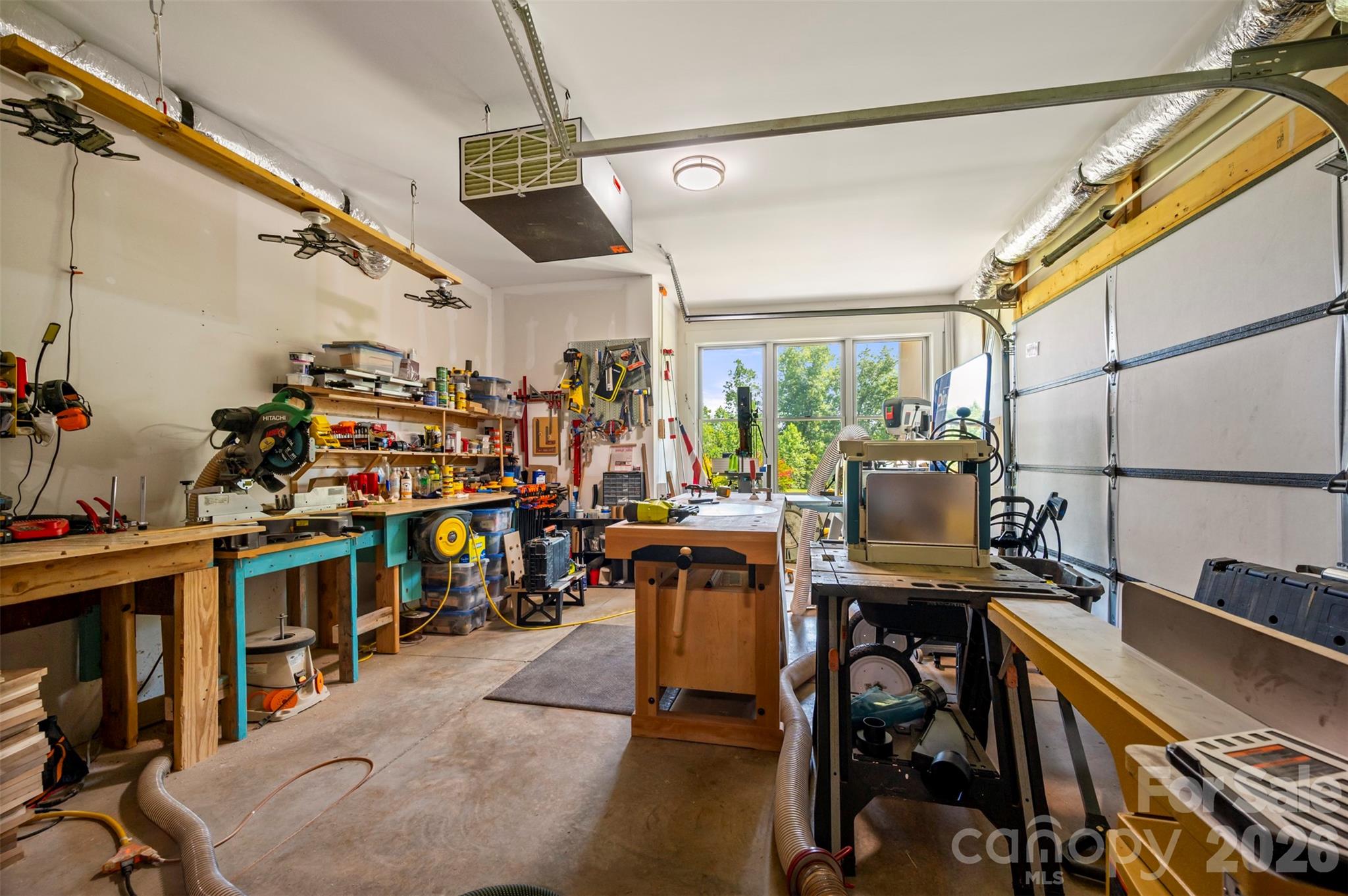 Wood working, gardening or storage for lawn equipment - 398 Mapleton Lane, Columbus