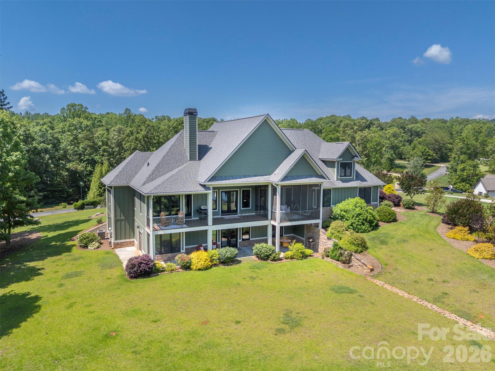 Only 6 years old - 398 Mapleton Lane, Columbus