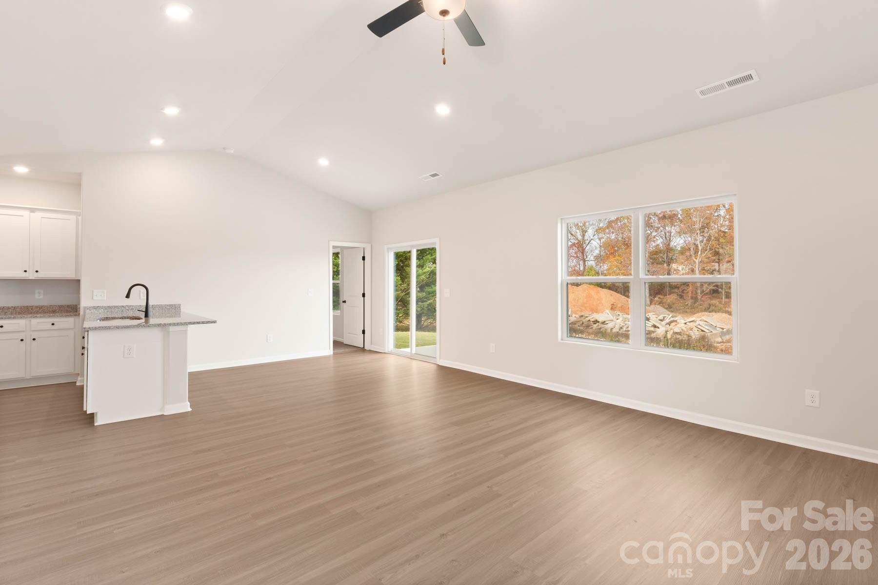 Single Family Residence at 421 Robindale Court, Winston Salem, photo 3 of 23