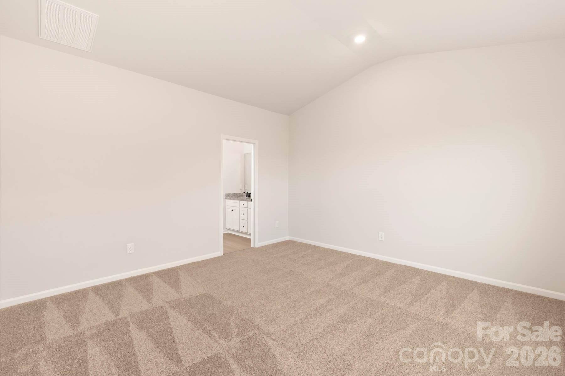 Single Family Residence at 421 Robindale Court, Winston Salem, photo 13 of 23