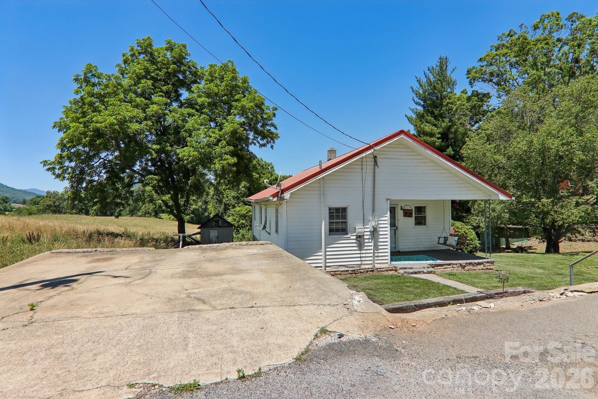 Single Family Residence at 414 Skyline Drive, Canton, photo 31 of 38