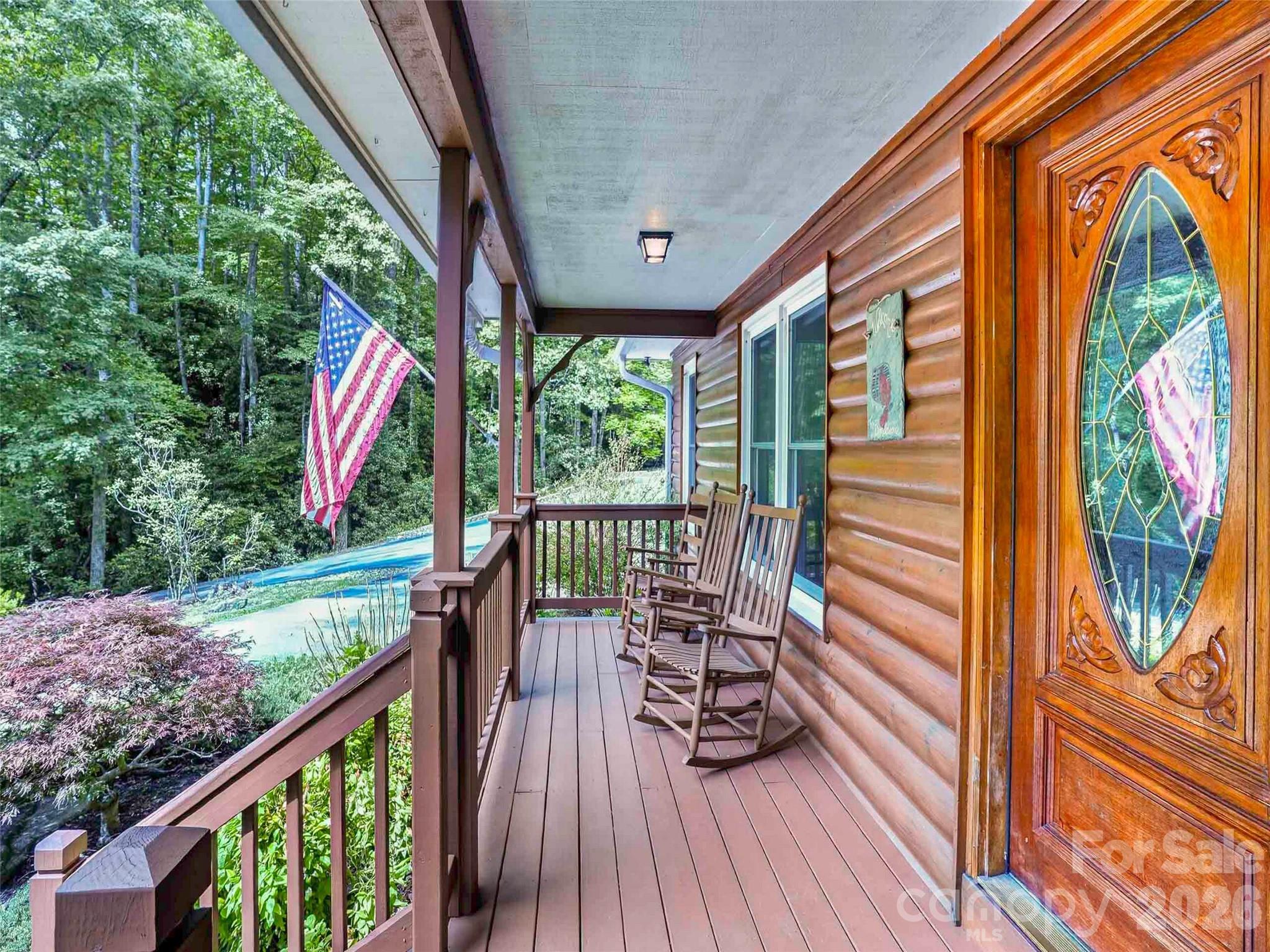 Single Family Residence at 743 Kyles Creek Road, Hendersonville, photo 13 of 48