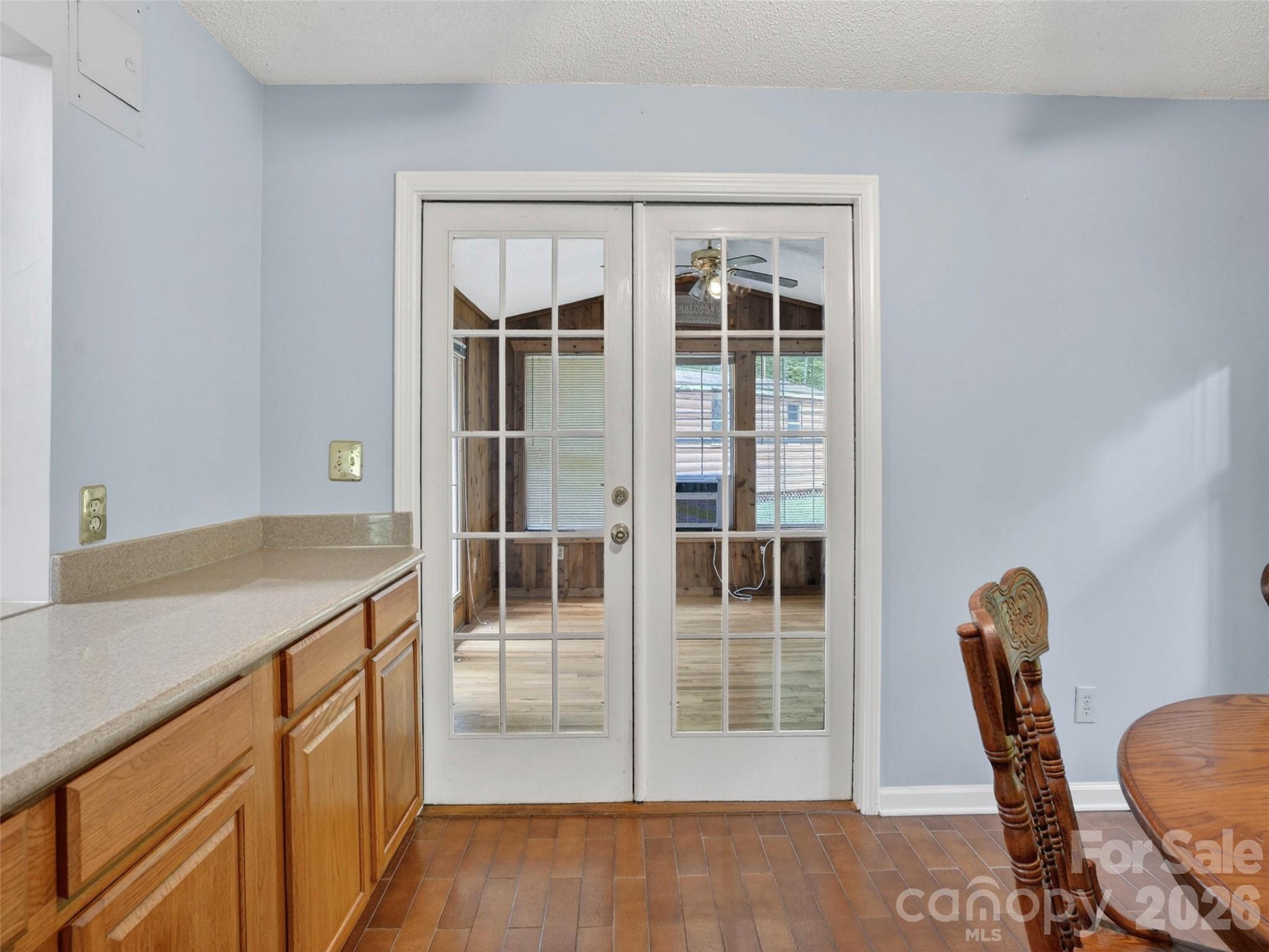 Single Family Residence at 743 Kyles Creek Road, Hendersonville, photo 27 of 48