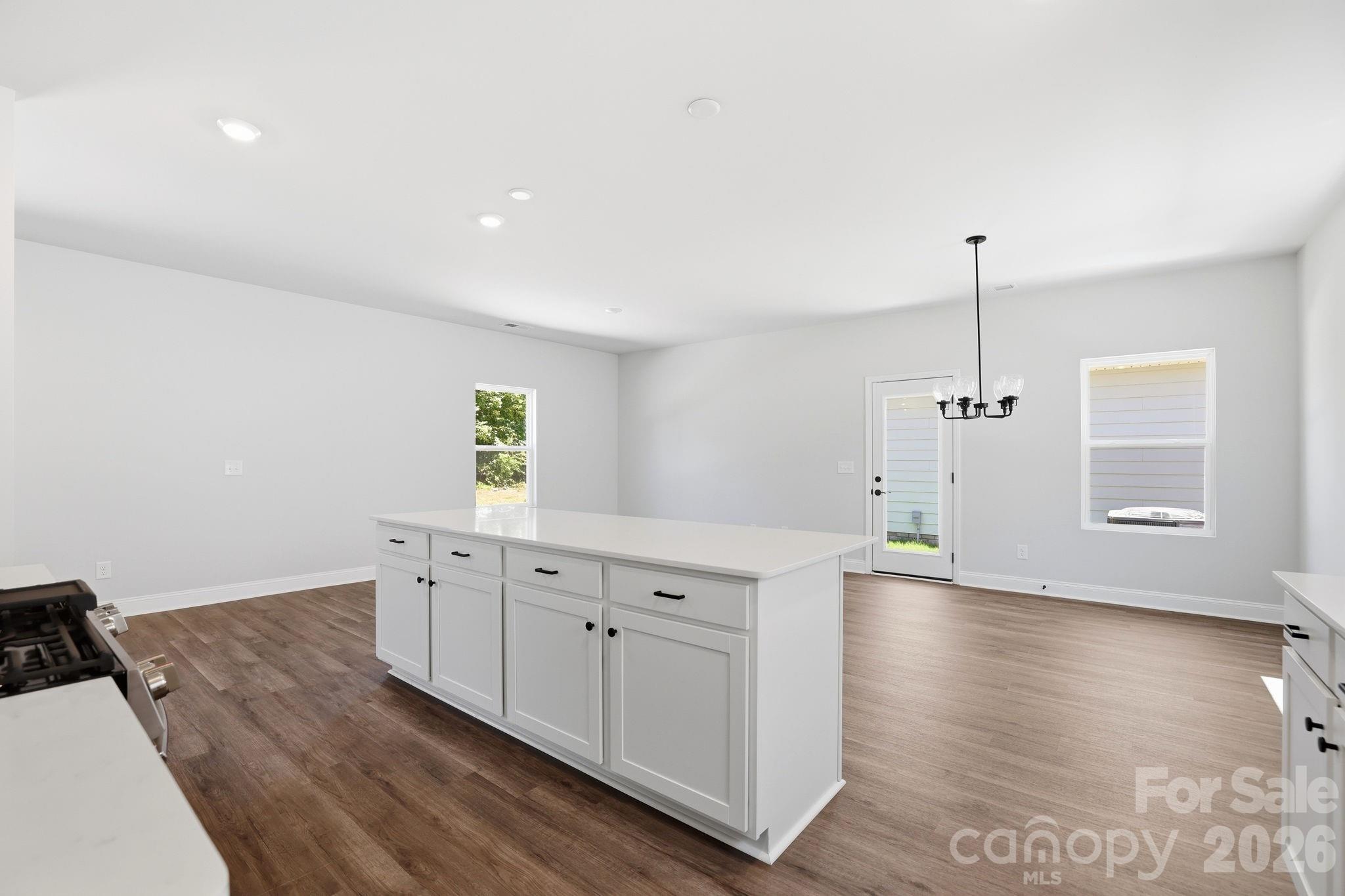 Single Family Residence at 4009 Grommet Court, Matthews, photo 5 of 19