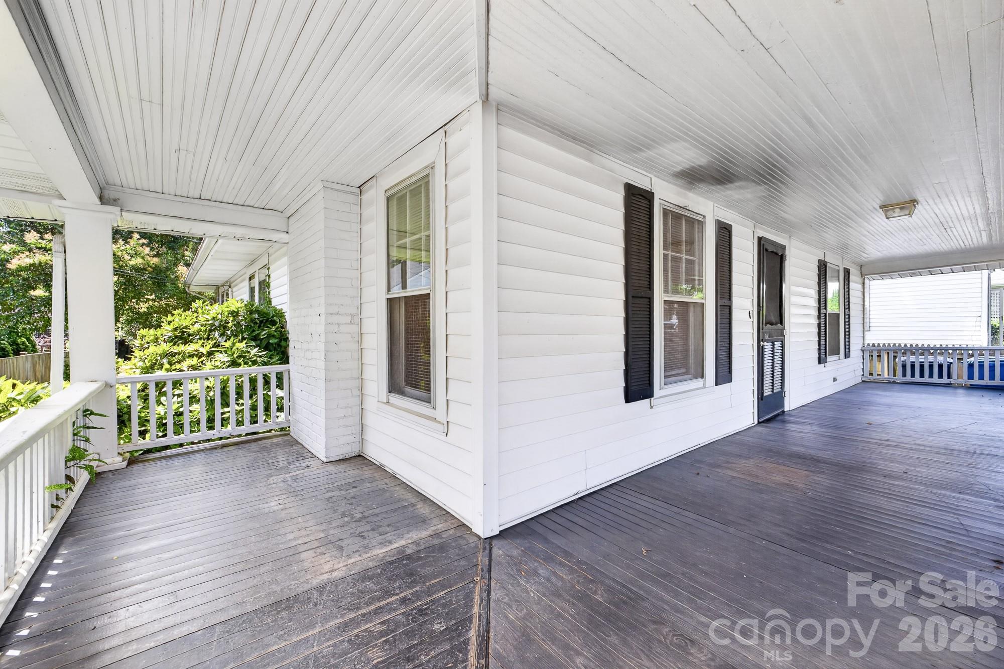 Single Family Residence at 11 Cedar Street, Belmont, photo 6 of 37