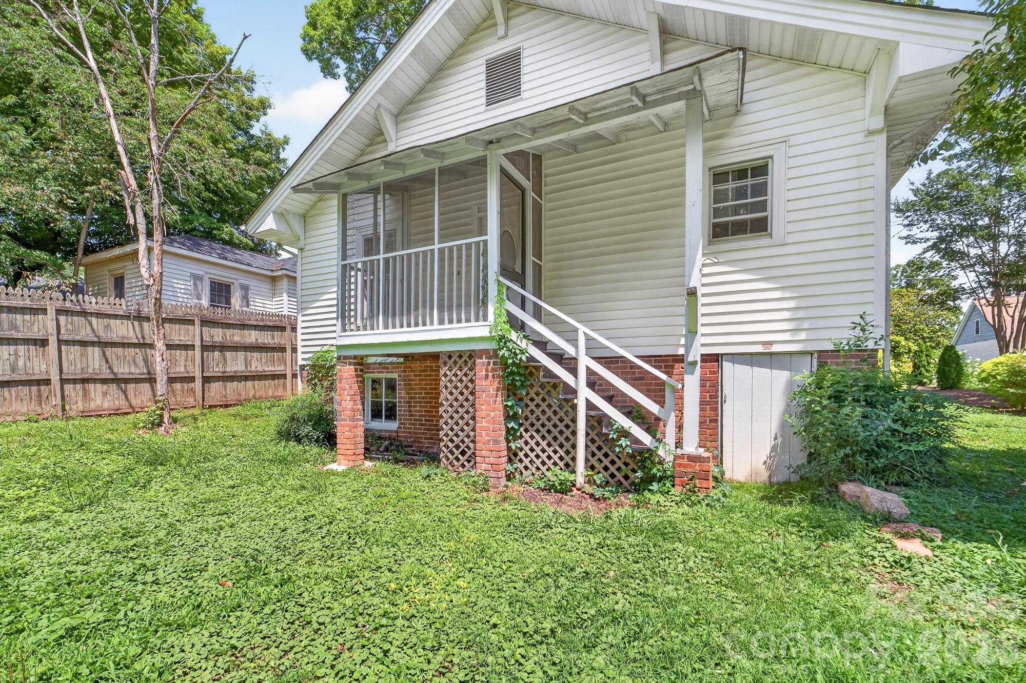 Single Family Residence at 11 Cedar Street, Belmont, photo 27 of 37