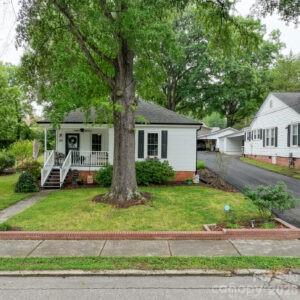 Single Family Residence at 103 Hemlock Avenue, Kannapolis, photo 2 of 32