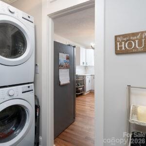 Laundry - 103 Hemlock Avenue, Kannapolis