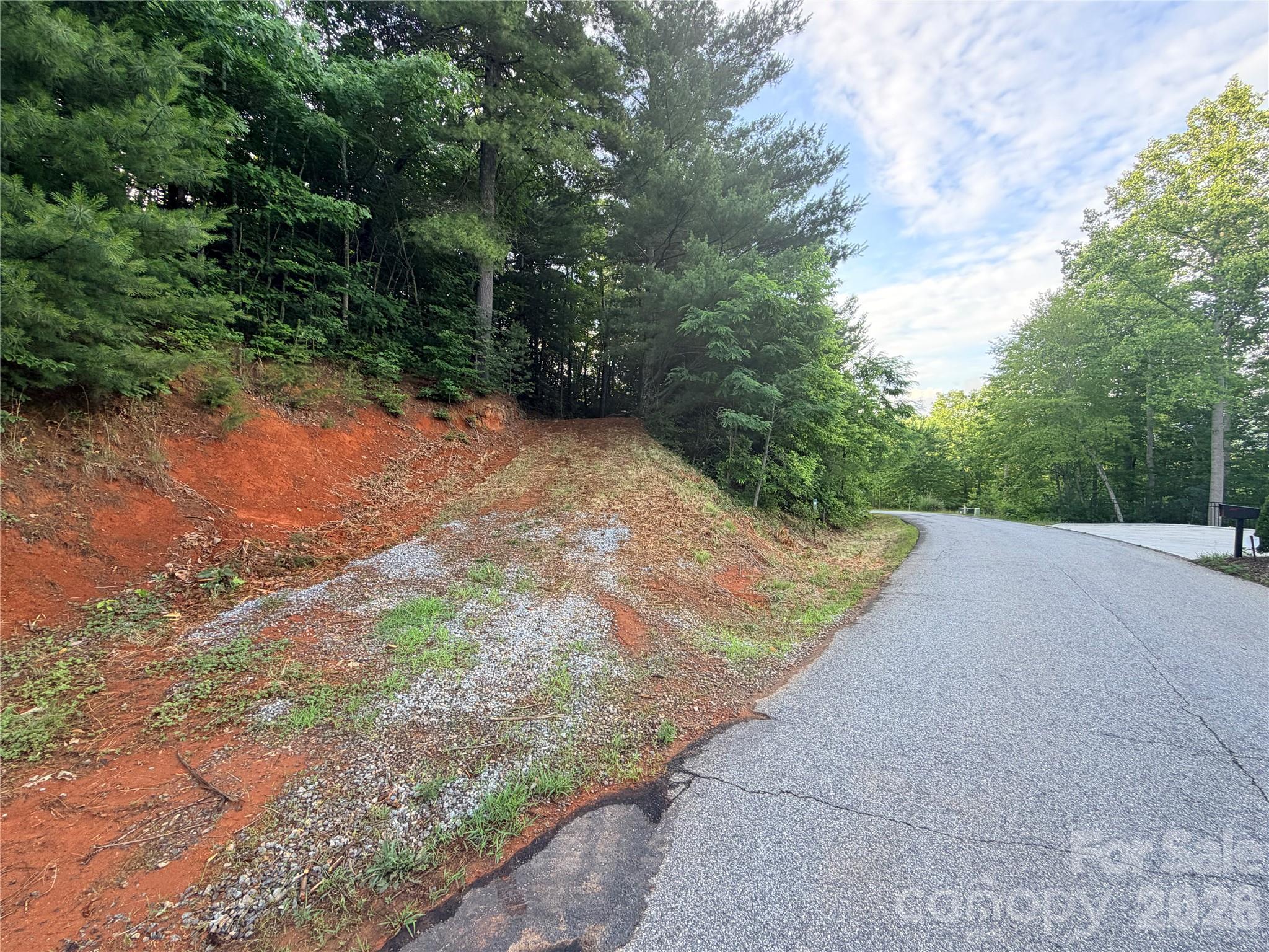 Lot at 0 Silverglen Way, Hendersonville, photo 2 of 8