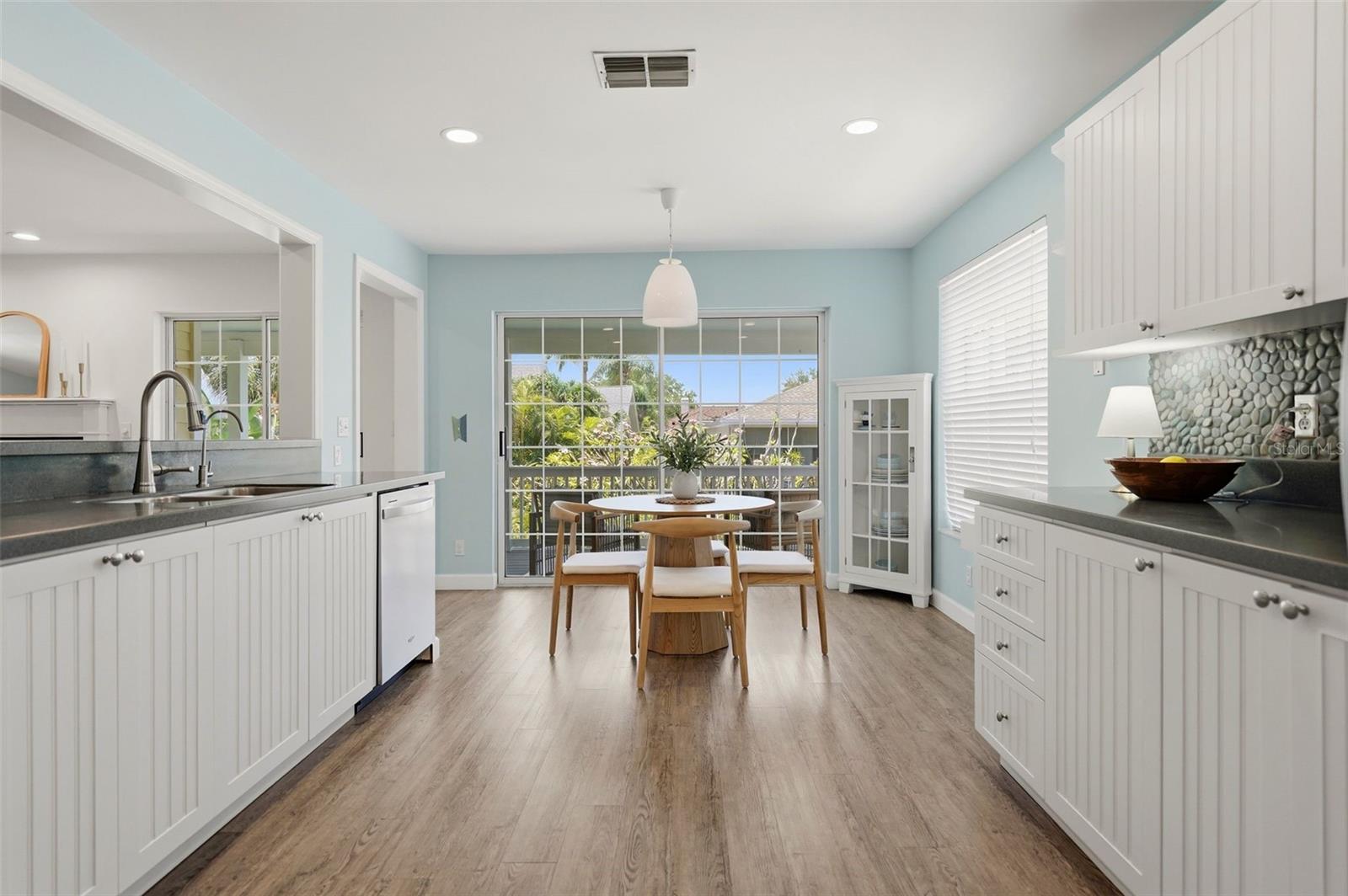 Single Family Residence at 433 MONTE CRISTO BLVD, TIERRA VERDE, photo 13 of 49