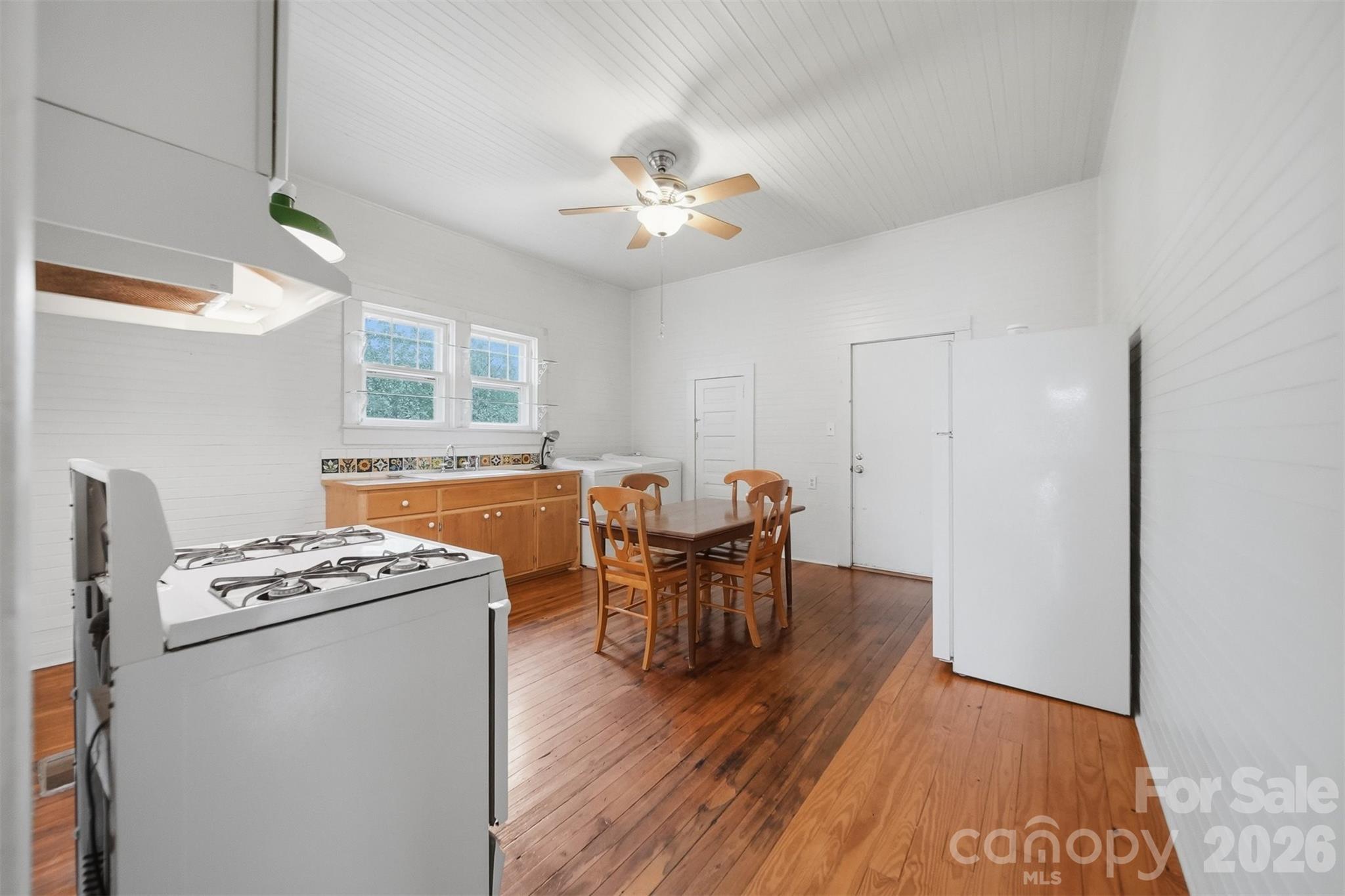 Single Family Residence at 25 Central Avenue, Granite Falls, photo 8 of 33