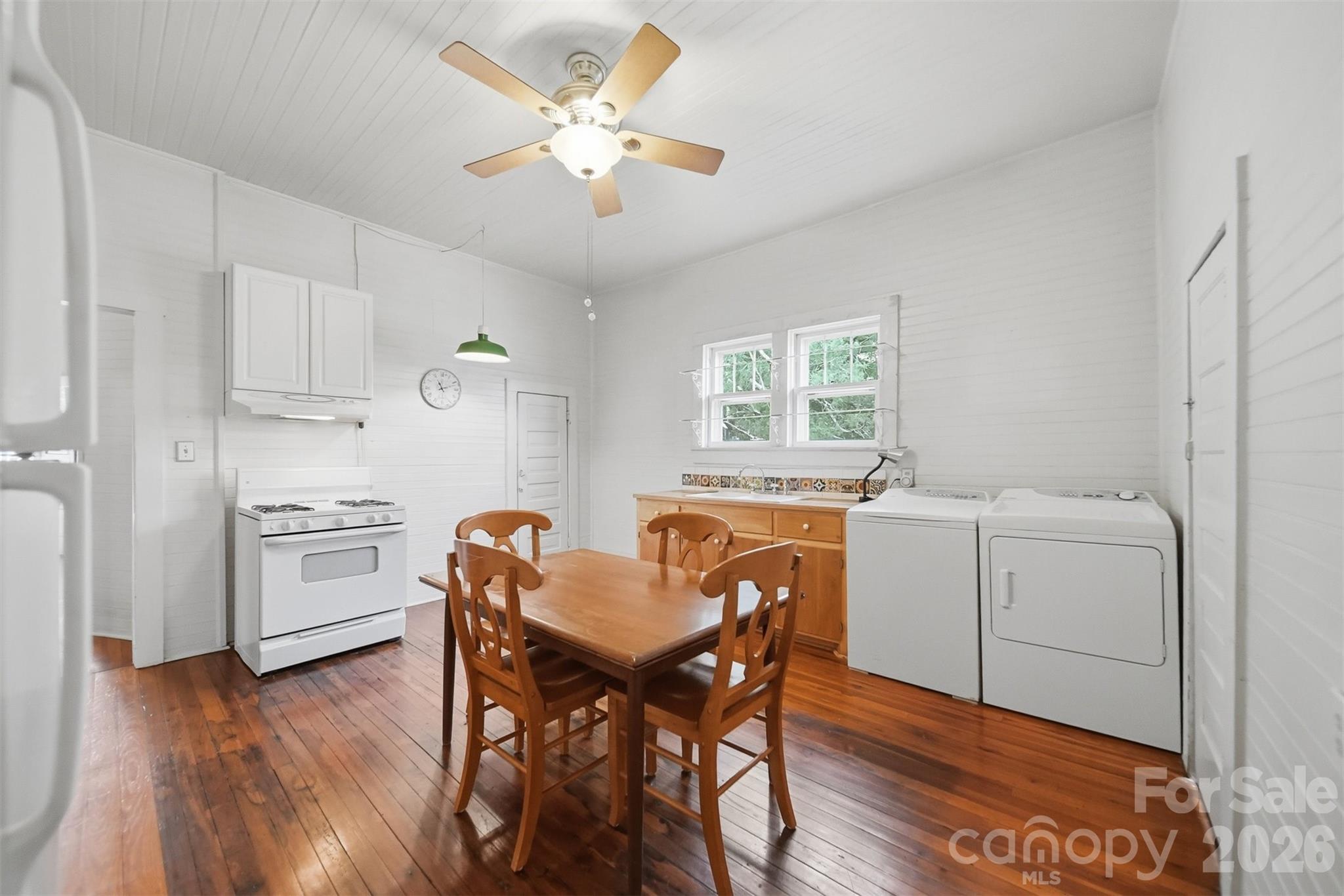 Single Family Residence at 25 Central Avenue, Granite Falls, photo 9 of 33