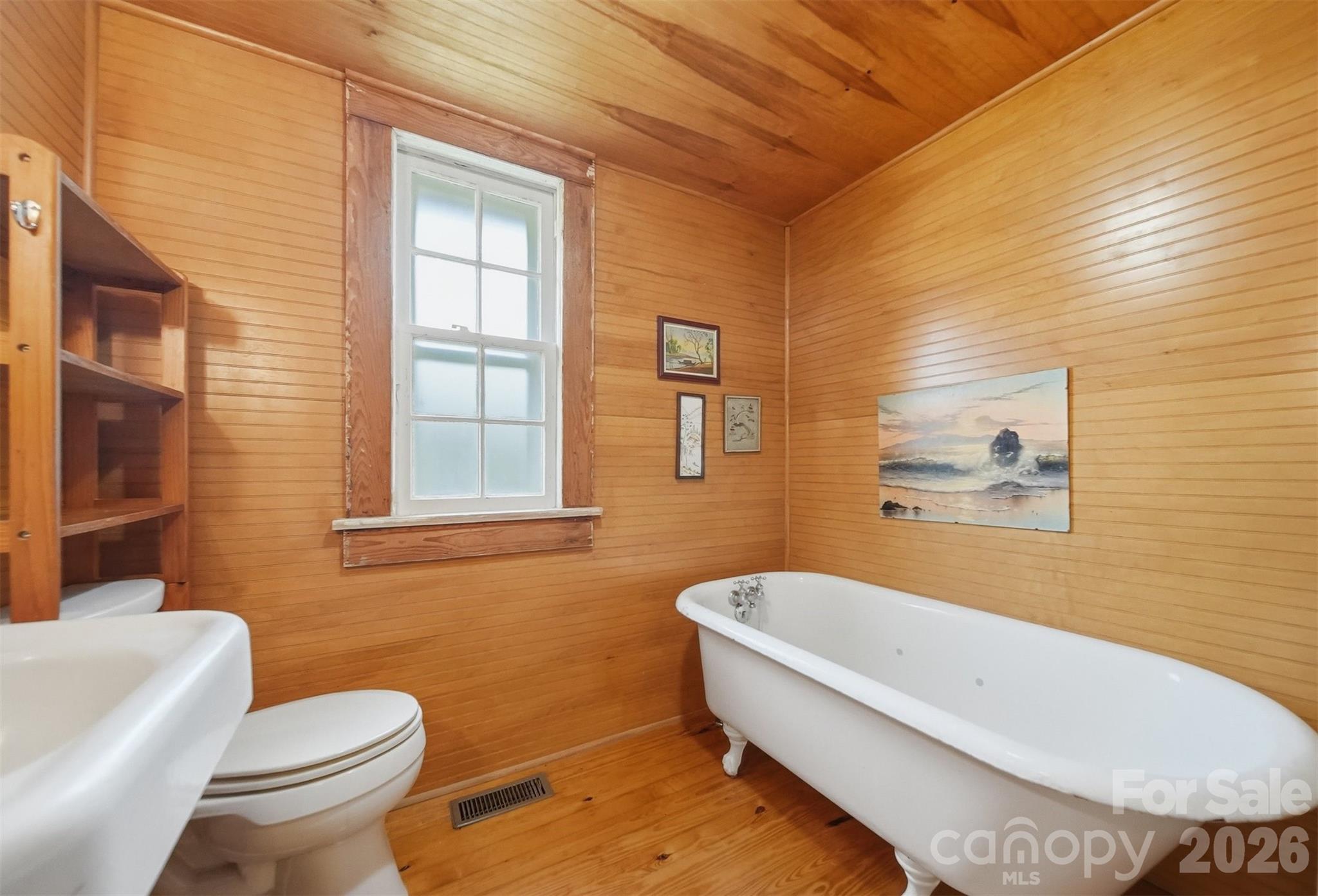 Single Family Residence at 25 Central Avenue, Granite Falls, photo 20 of 33