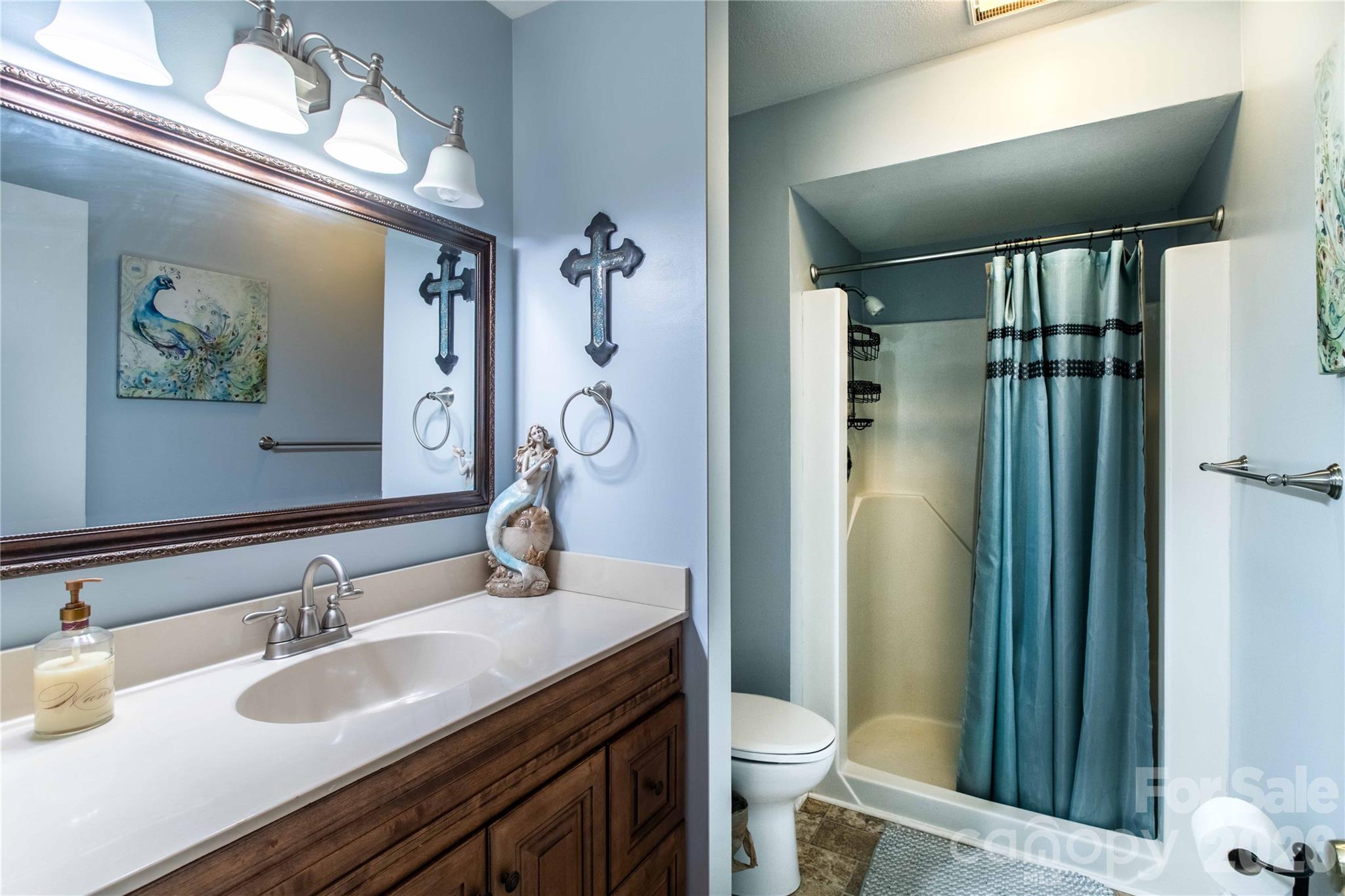 guest bathroom - 3A Cedarwood Drive, Asheville