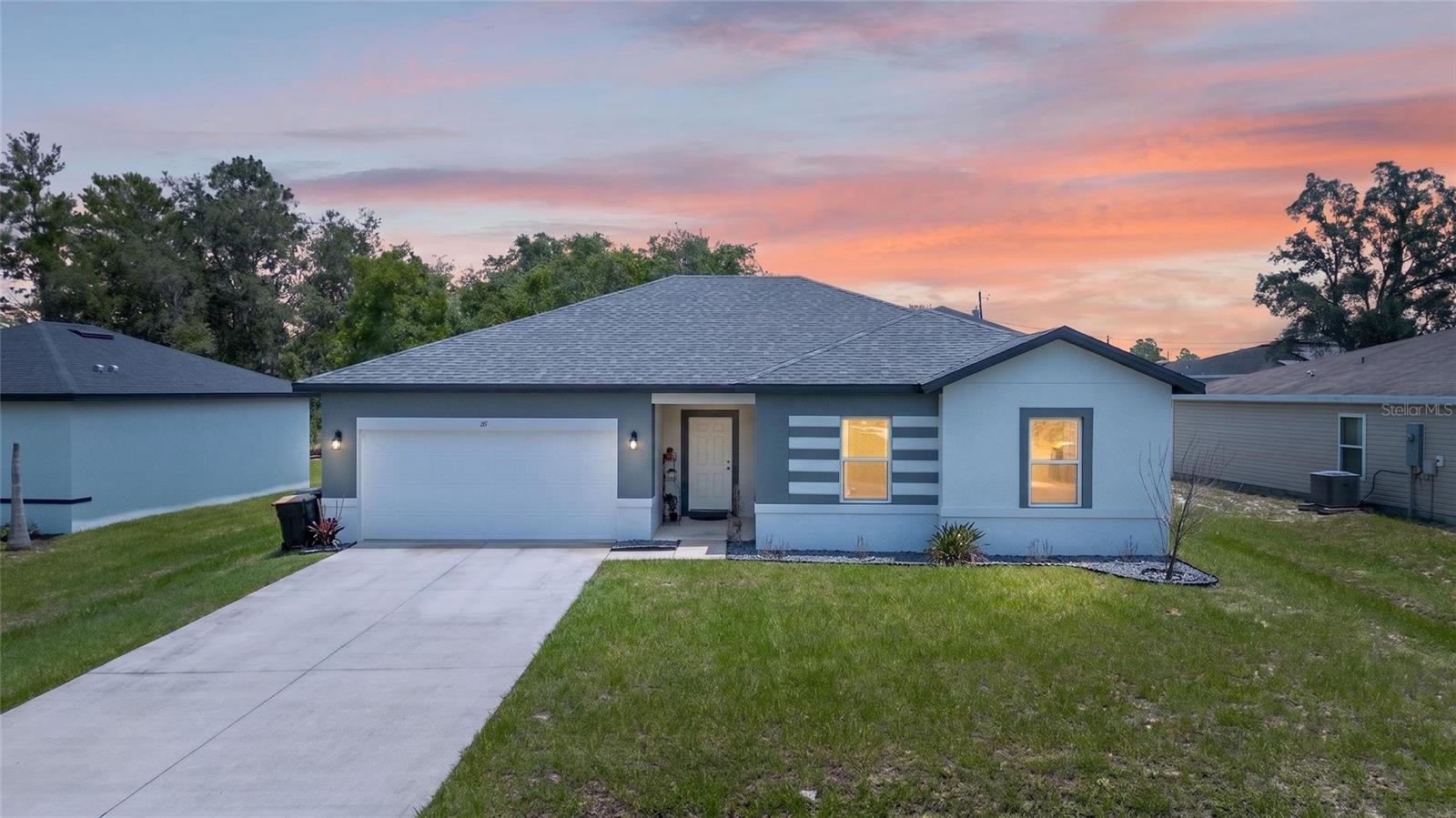 217 BEGONIA LN