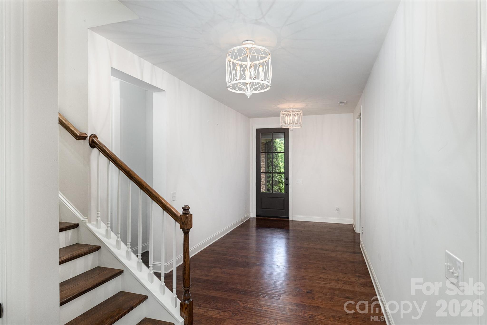 Single Family Residence at 13620 Castleford Drive, Mint Hill, photo 3 of 28
