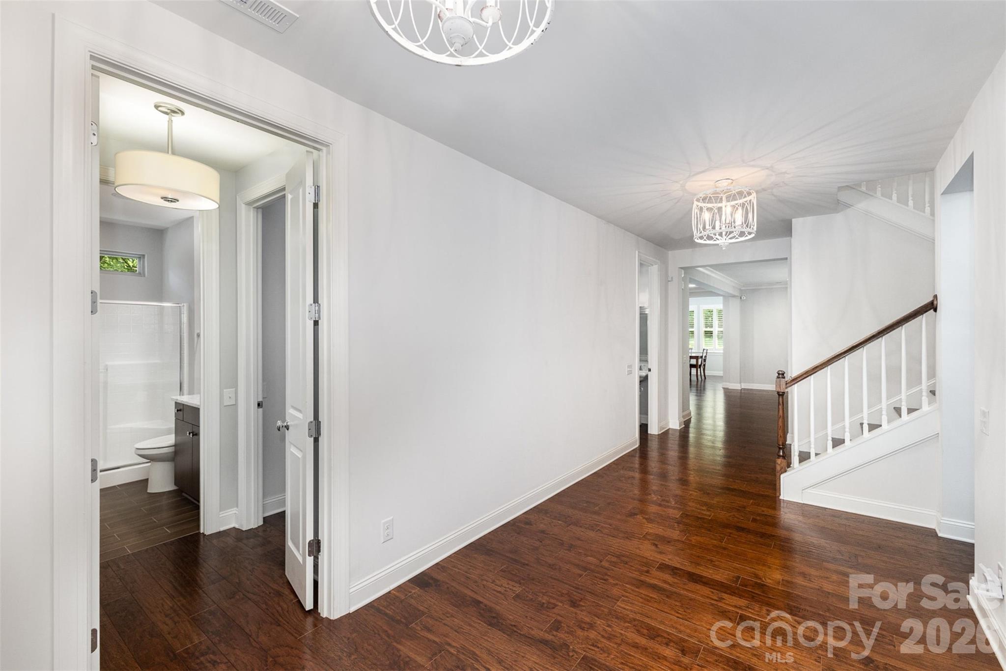 Single Family Residence at 13620 Castleford Drive, Mint Hill, photo 4 of 28