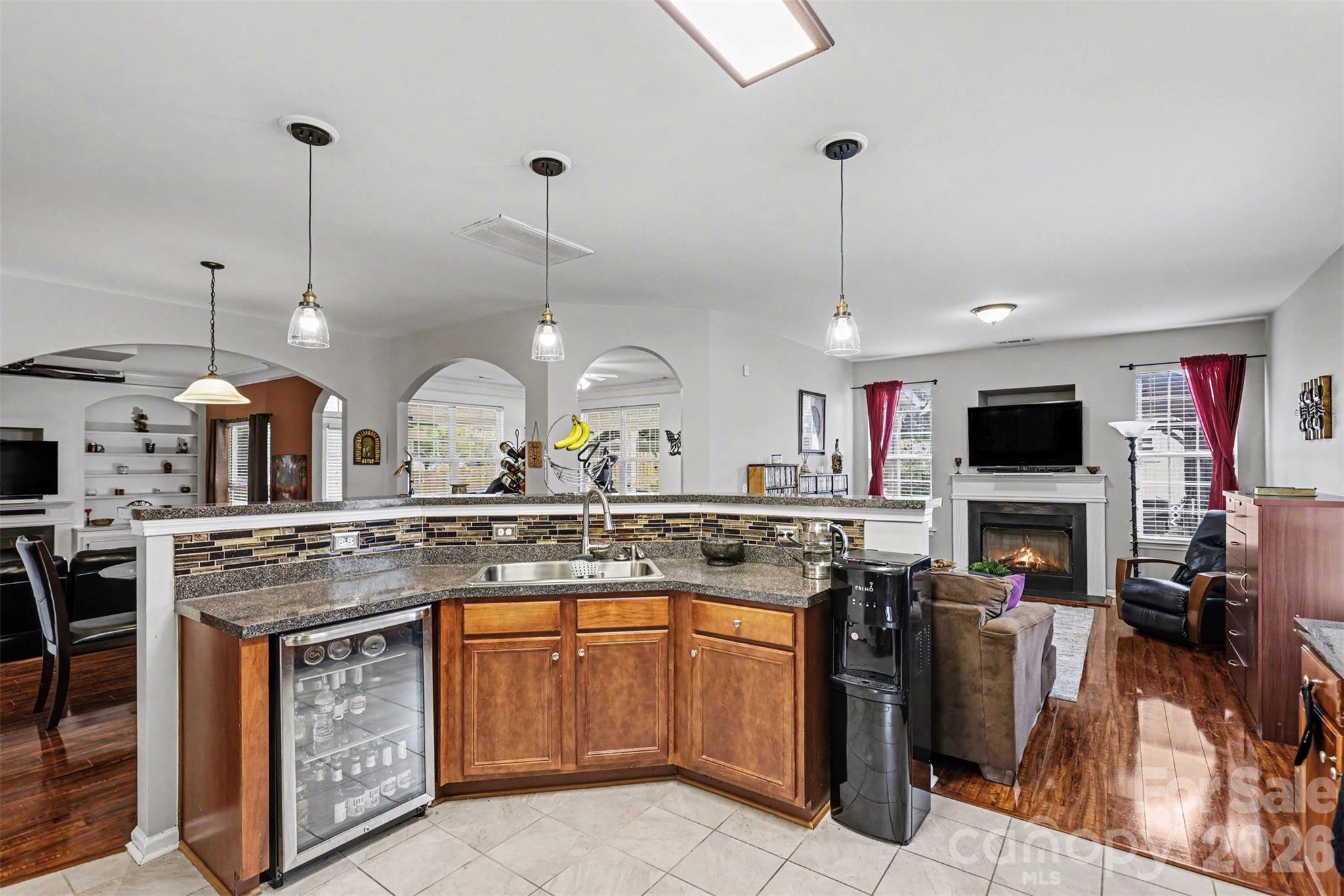 Single Family Residence at 652 Winding Branch Road, Rock Hill, photo 14 of 41