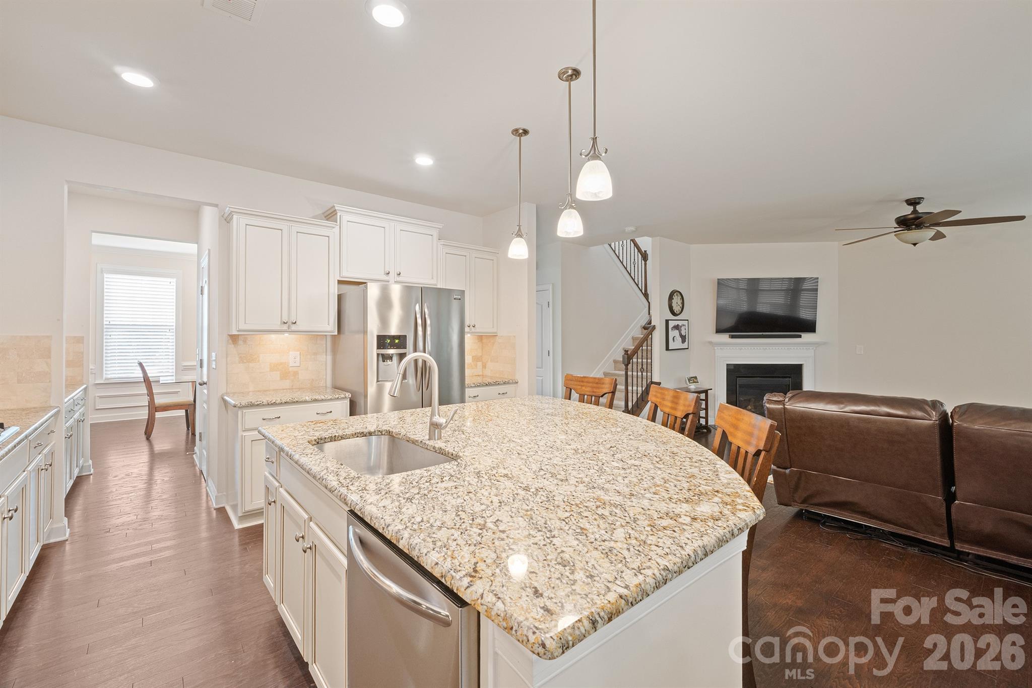 Single Family Residence at 2440 Surveyor General Drive, Waxhaw, photo 18 of 43